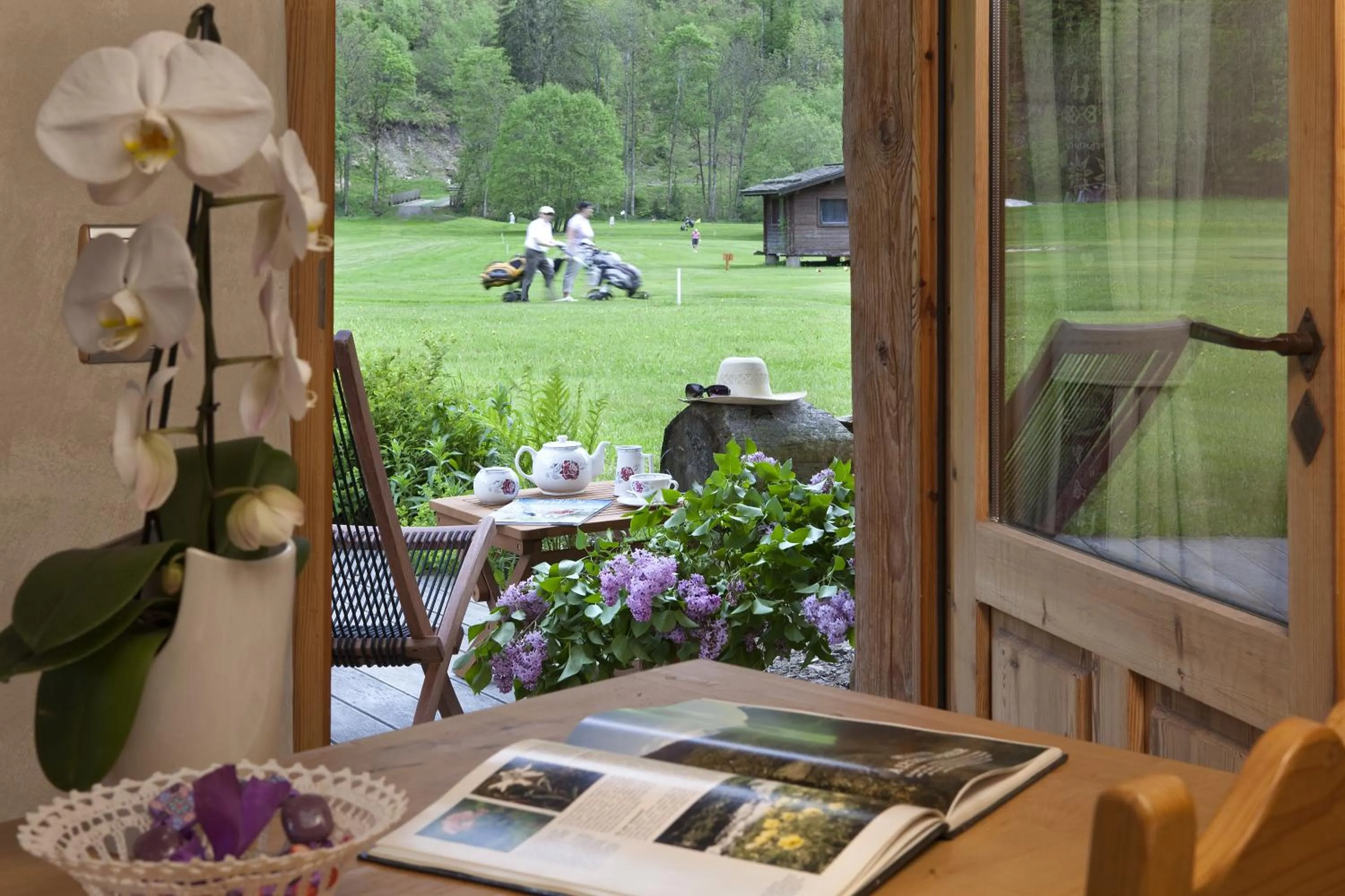 Balcony/Terrace in Chalet-Hôtel Les Fermes de Pierre & Anna