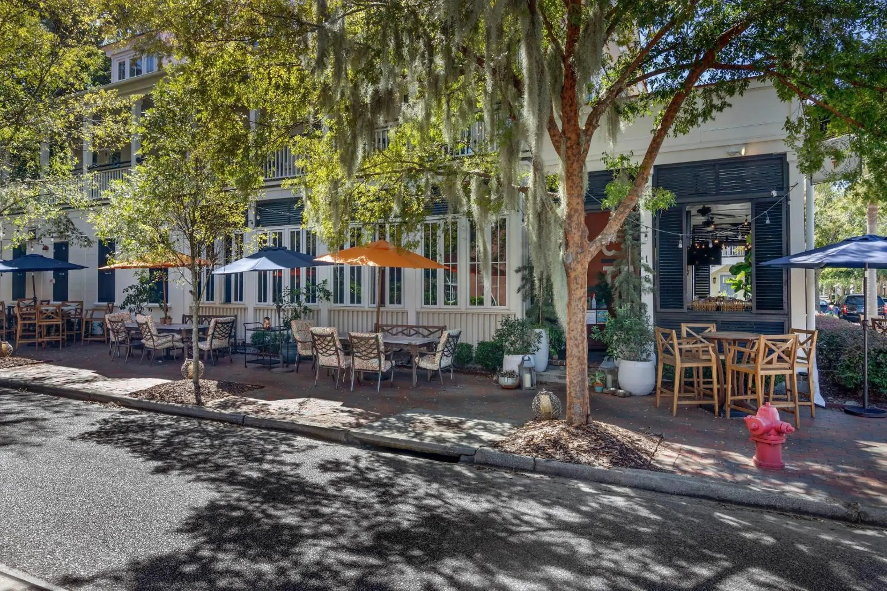 Property building in Inn at I'On, an Ascend Collection Hotel Property building in Inn at I'On, an Ascend Collection Hotel