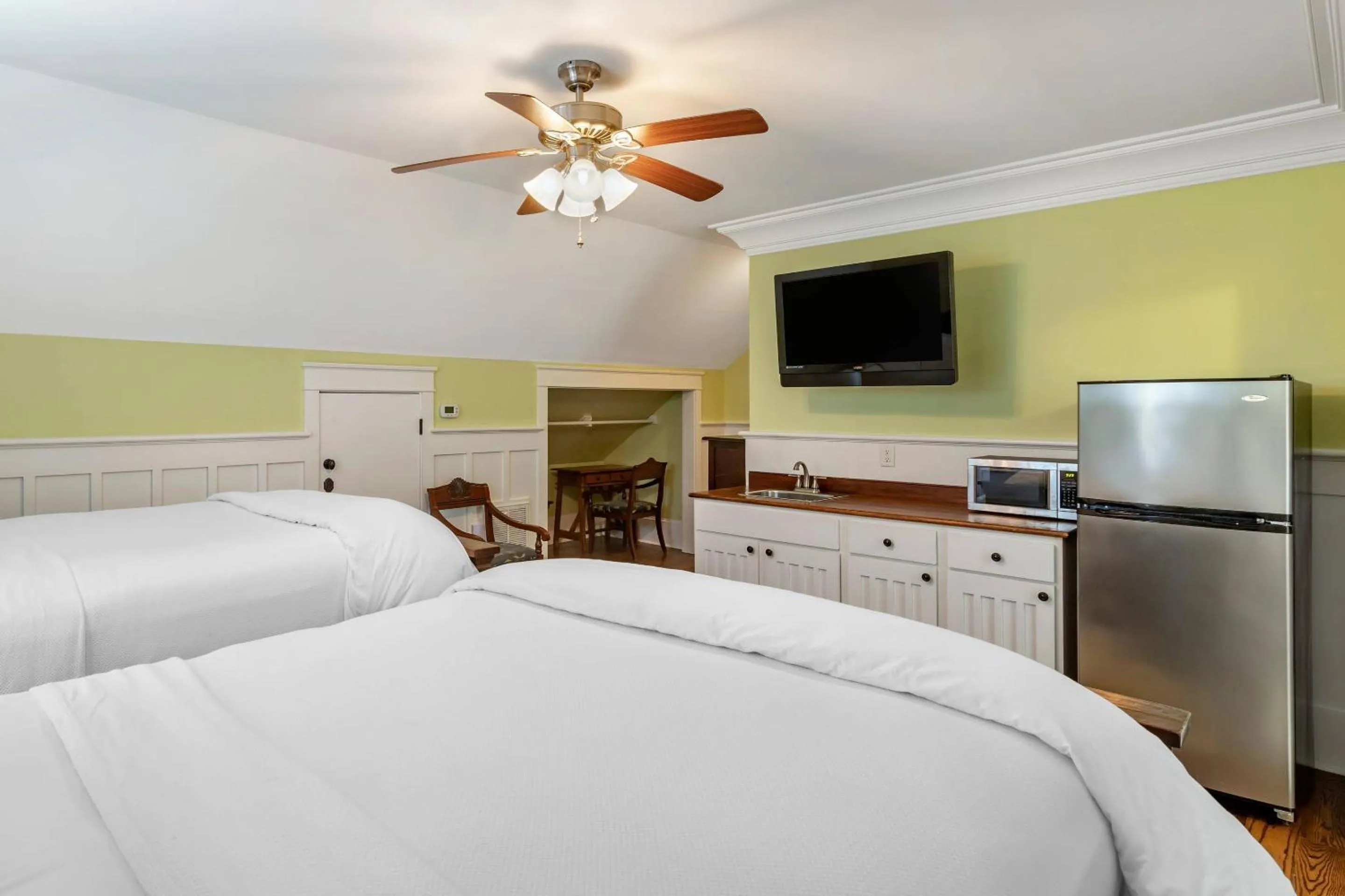 Bedroom, Bed in Inn at I'On, an Ascend Collection Hotel