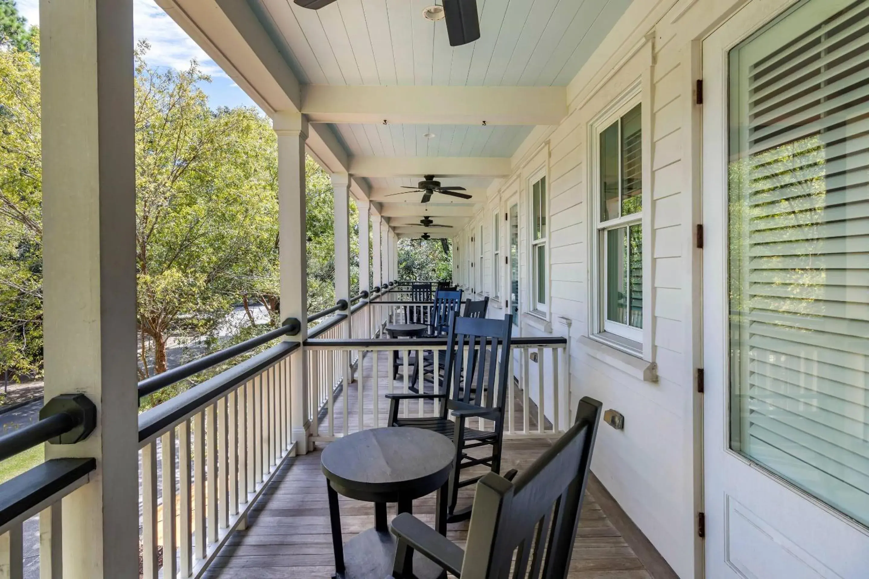 Bedroom in Inn at I'On, an Ascend Collection Hotel Bedroom in Inn at I'On, an Ascend Collection Hotel