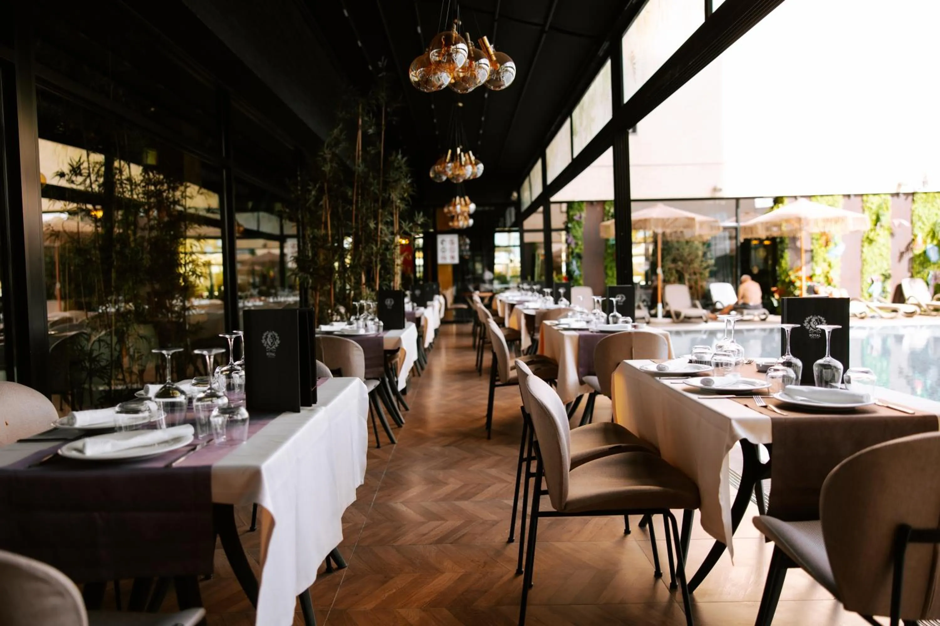 Restaurant/places to eat in Royal G Hotel & SPA 4 Star