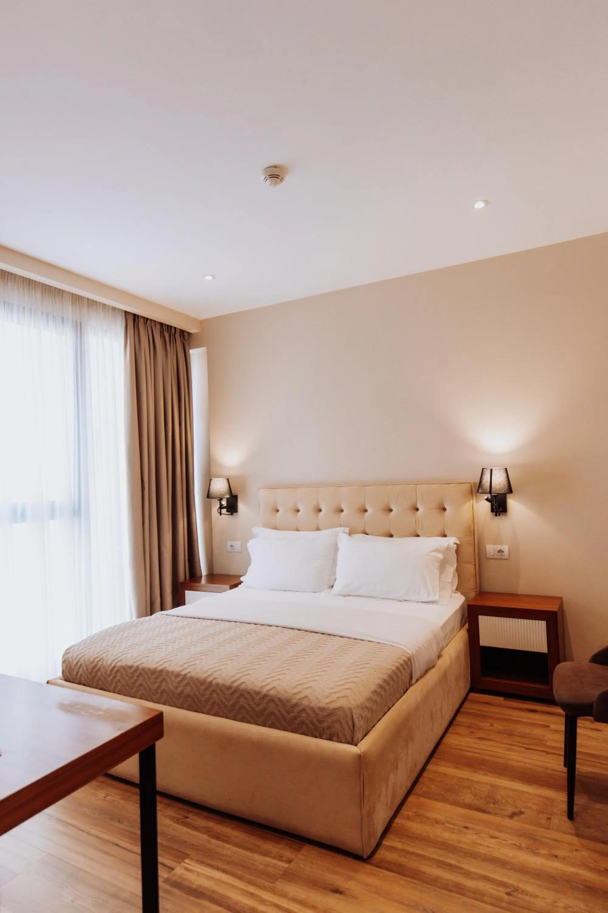 Bed in Royal G Hotel & SPA 4 Star