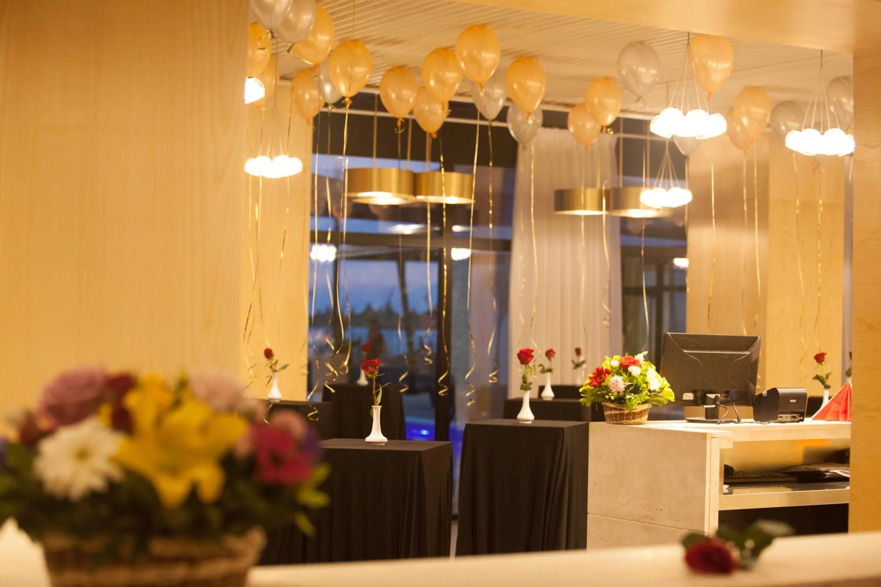 Restaurant/places to eat in Royal G Hotel & SPA 4 Star