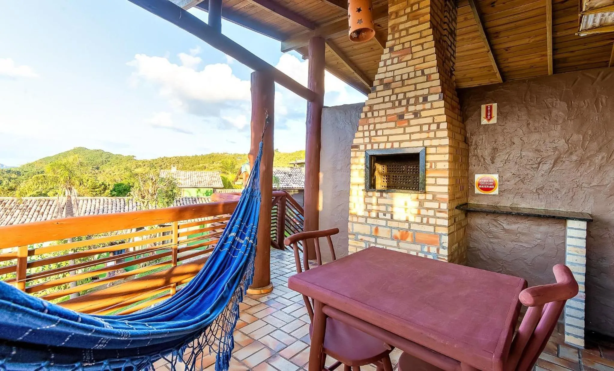 BBQ facilities in Pousada Bangalôs do Rosa