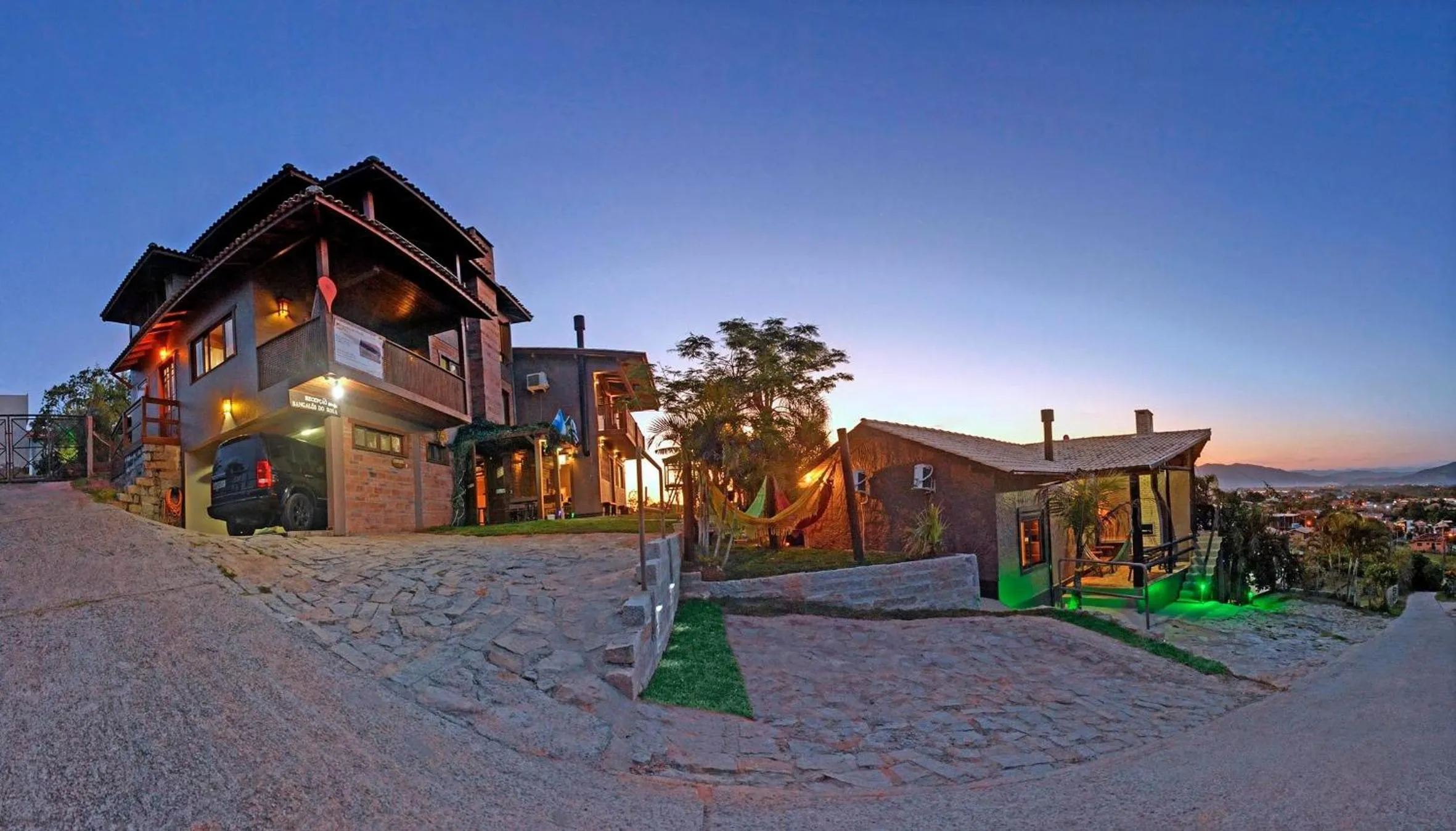 Facade/entrance in Pousada Bangalôs do Rosa