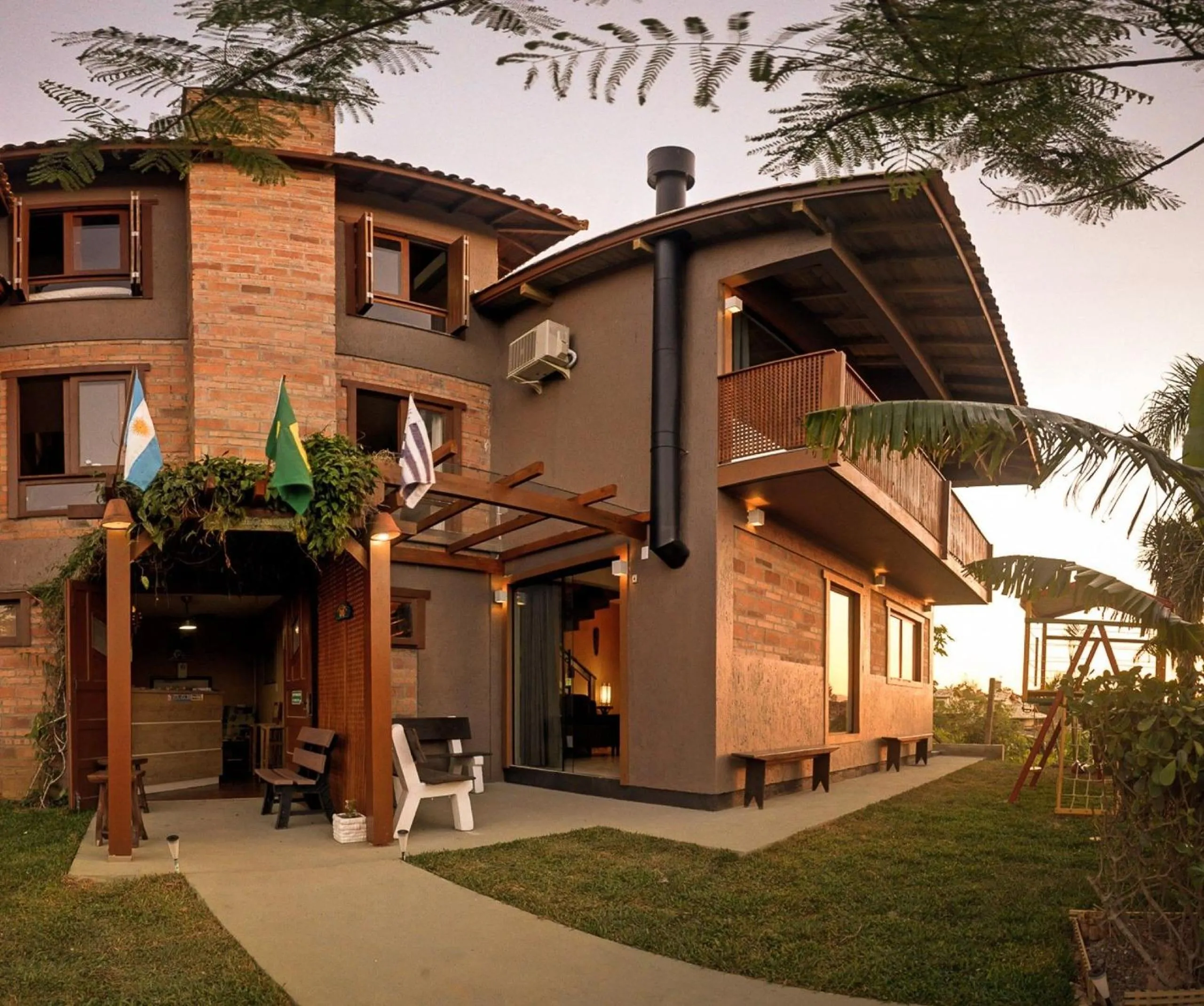 Facade/entrance in Pousada Bangalôs do Rosa