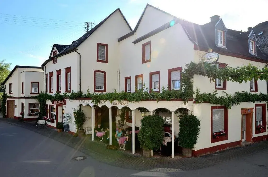Weinhaus Hotel zum Josefshof Weinhaus Hotel zum Josefshof