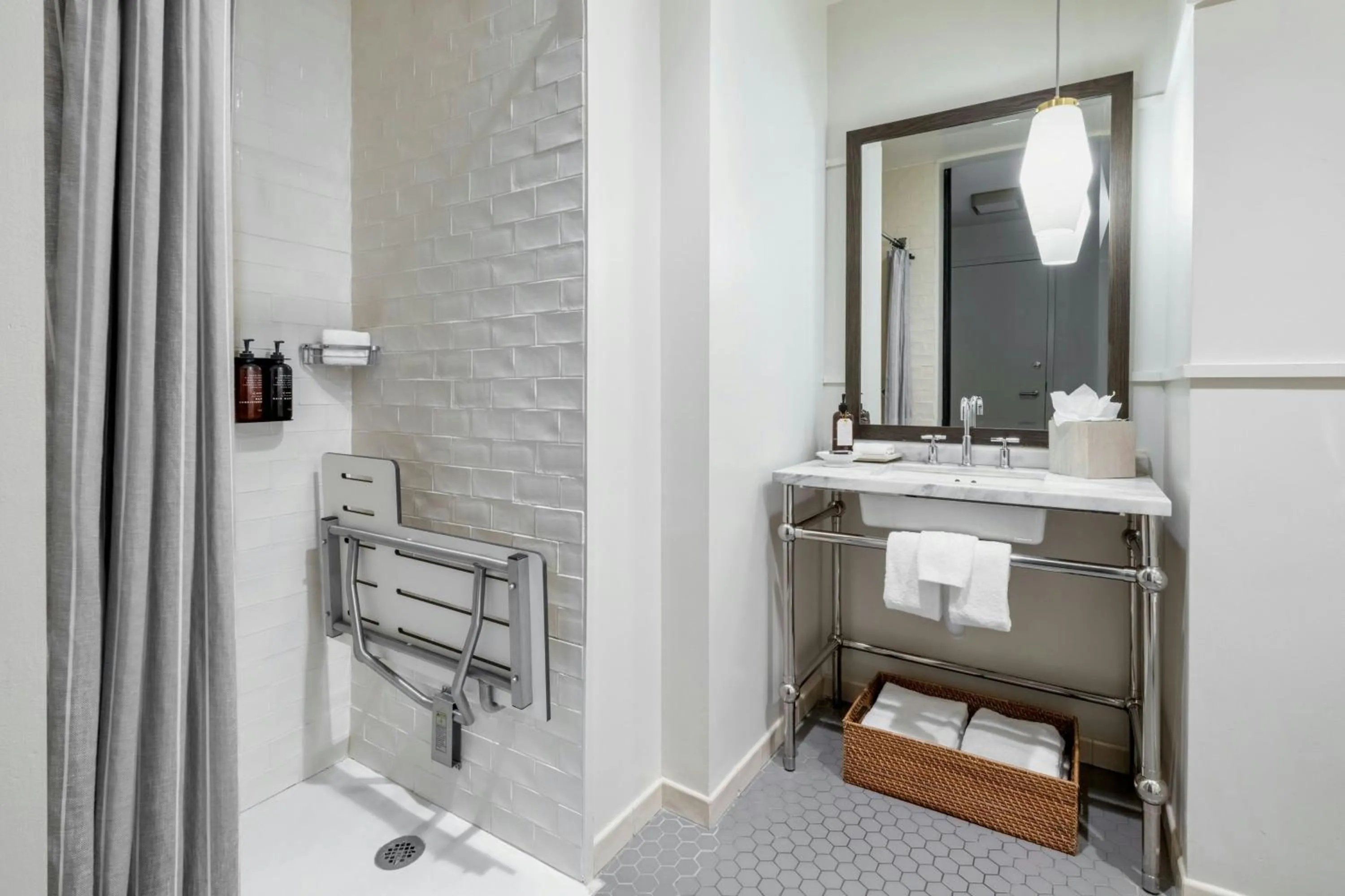 Bathroom in The Alida, Savannah, a Tribute Portfolio Hotel