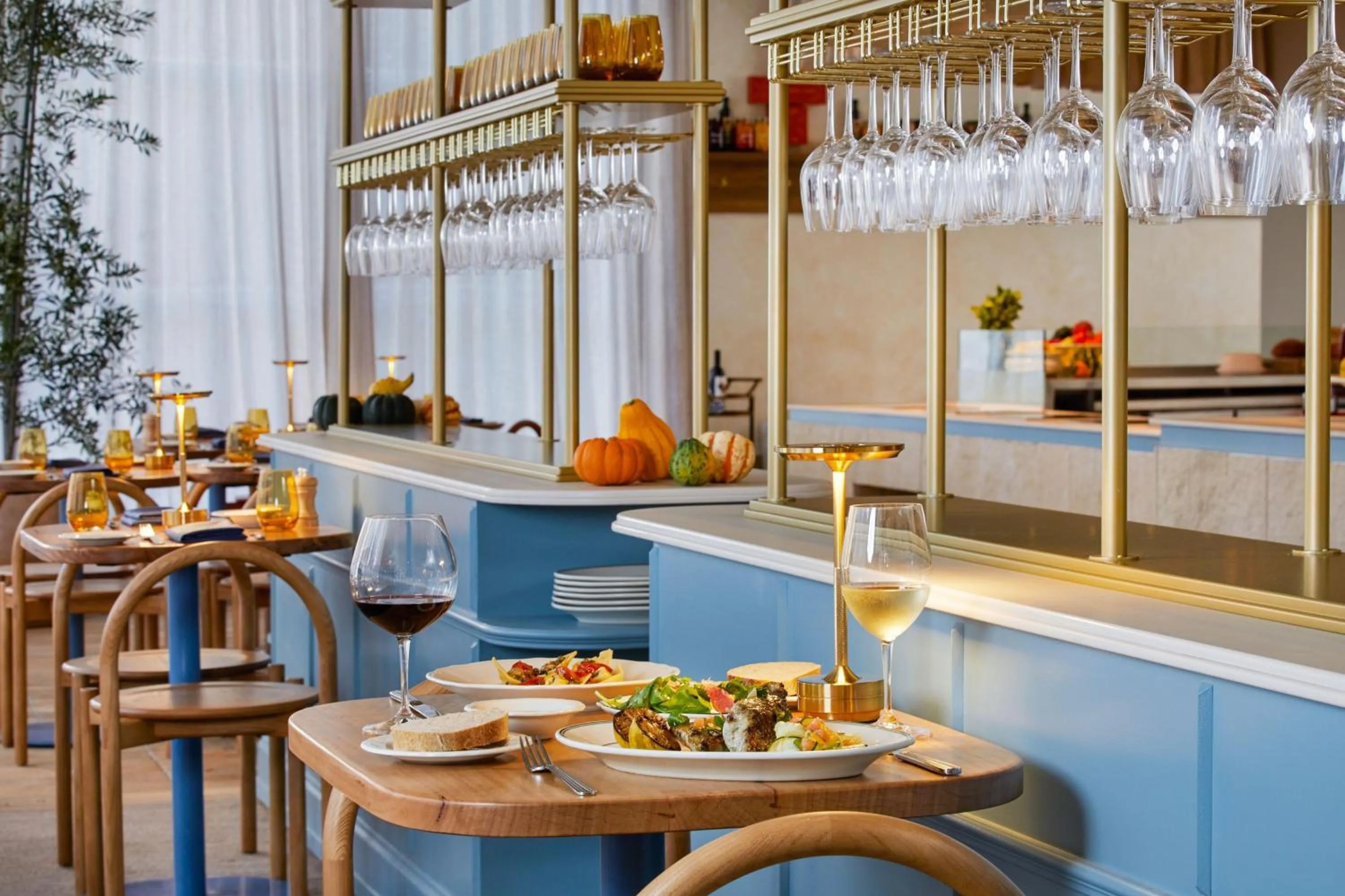 Restaurant/places to eat in The Westin Brisbane