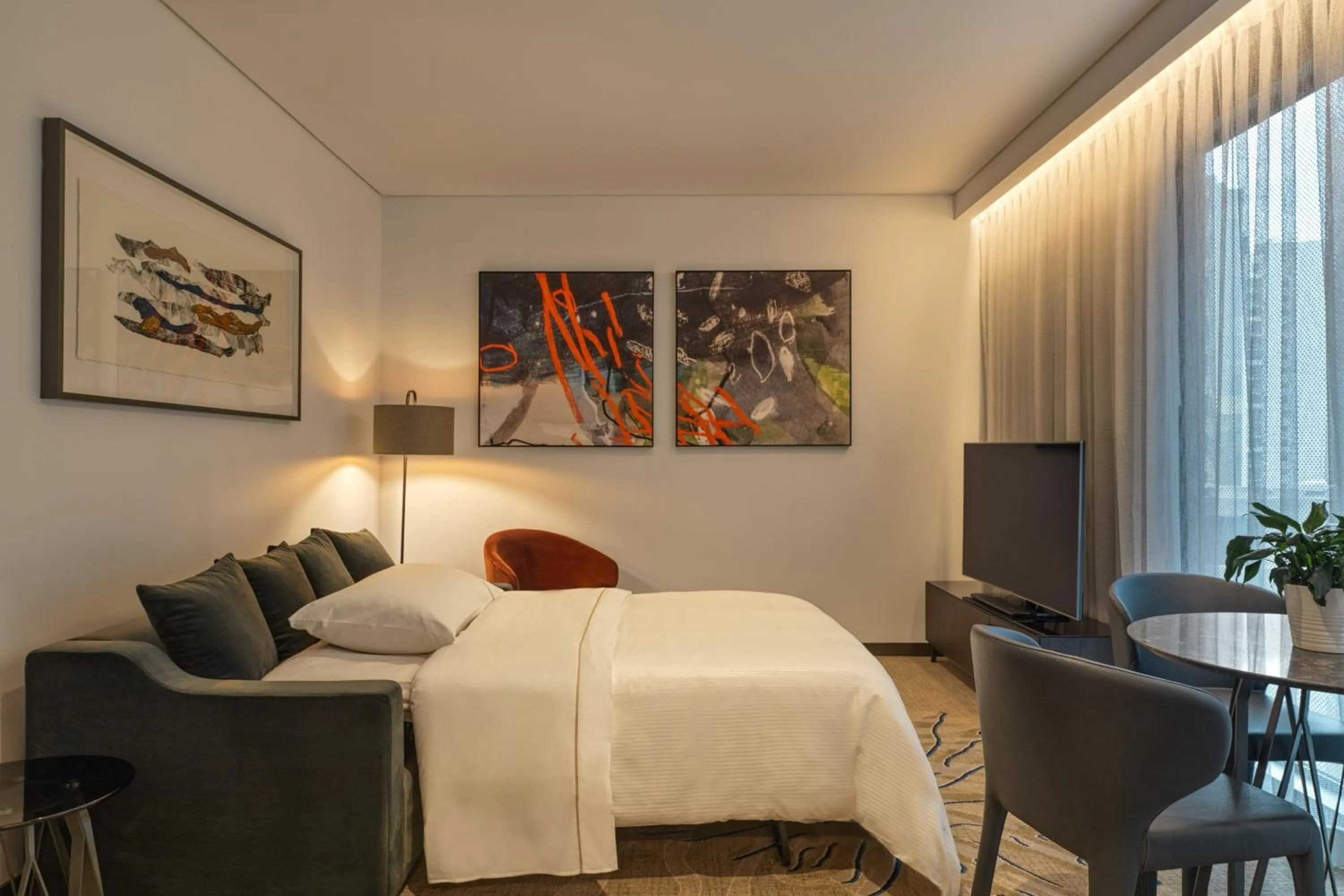 Photo of the whole room, Bed in The Westin Brisbane