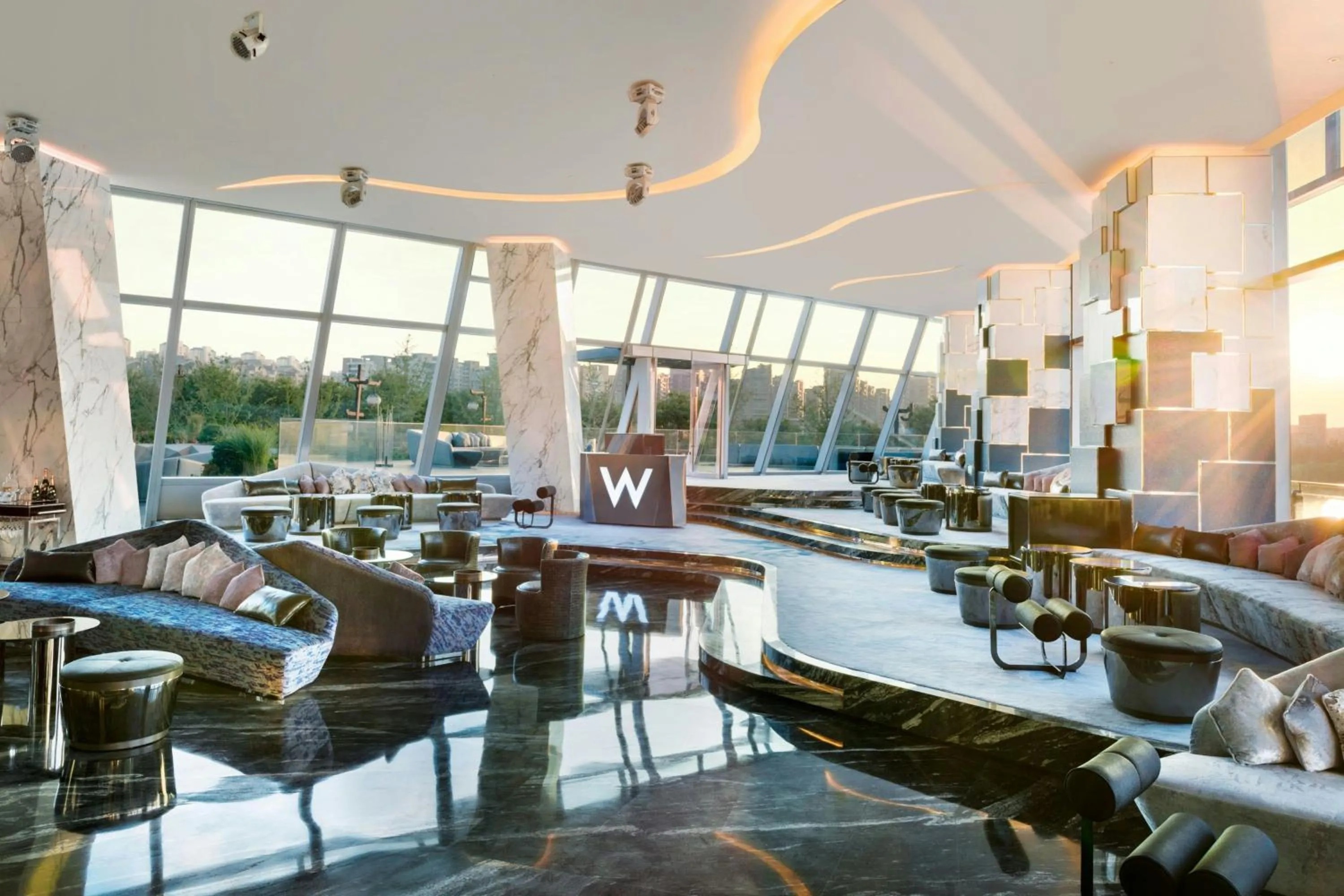 Lounge or bar in W XIAN Hotel