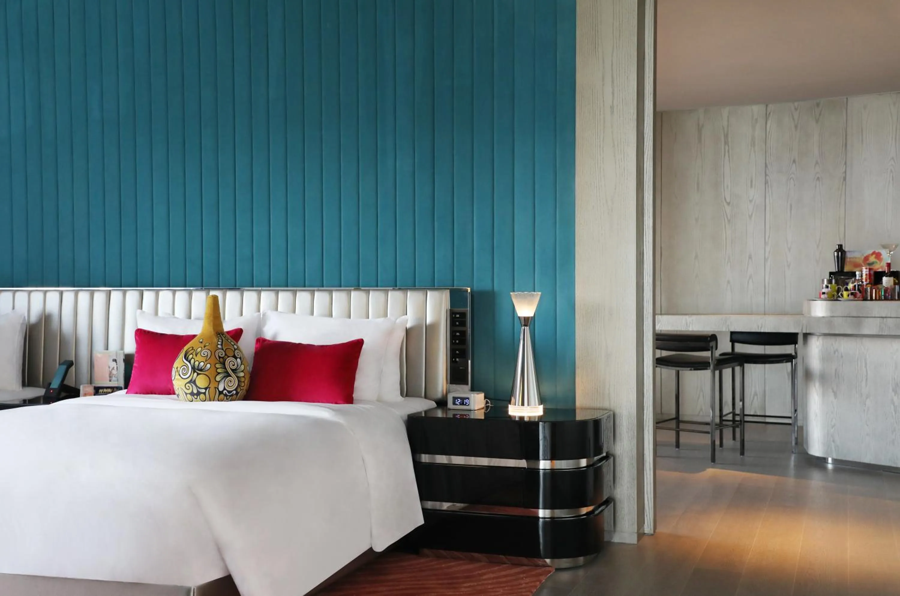 Bedroom, Bed in W XIAN Hotel