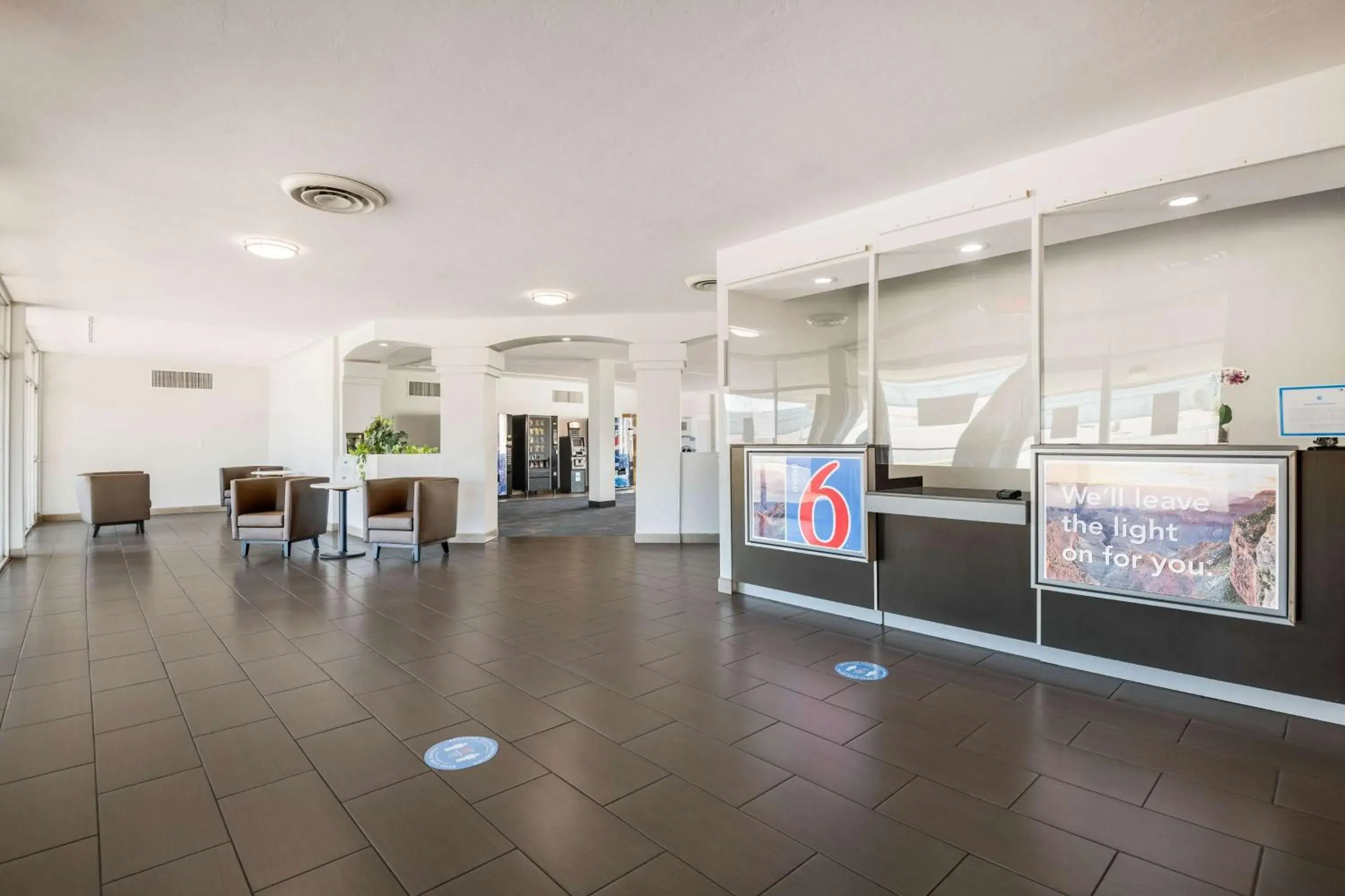 Lobby or reception in Motel 6-Tucson, AZ-Downtown Lobby or reception in Motel 6-Tucson, AZ-Downtown