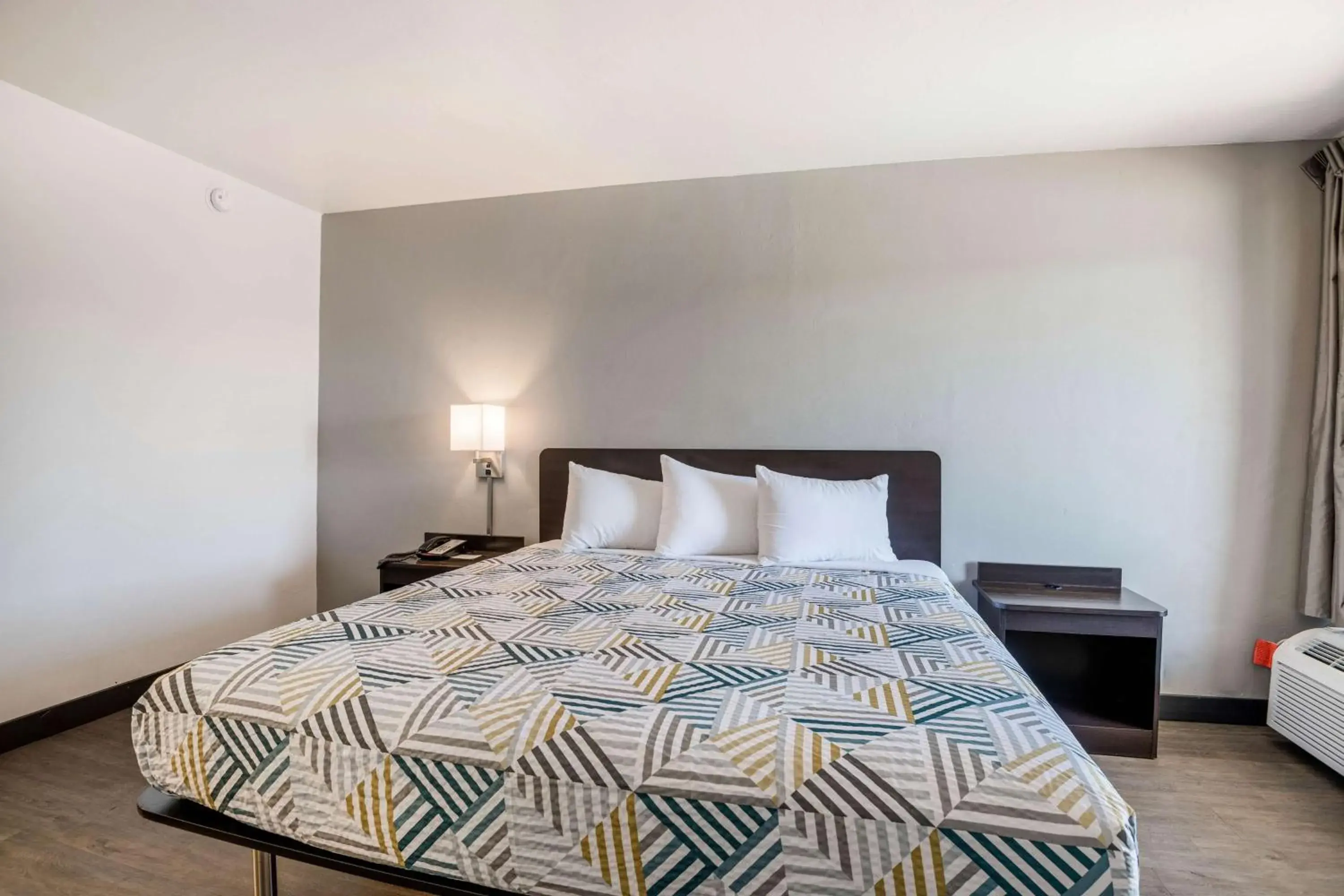 Bed in Motel 6-Tucson, AZ-Downtown Bed in Motel 6-Tucson, AZ-Downtown