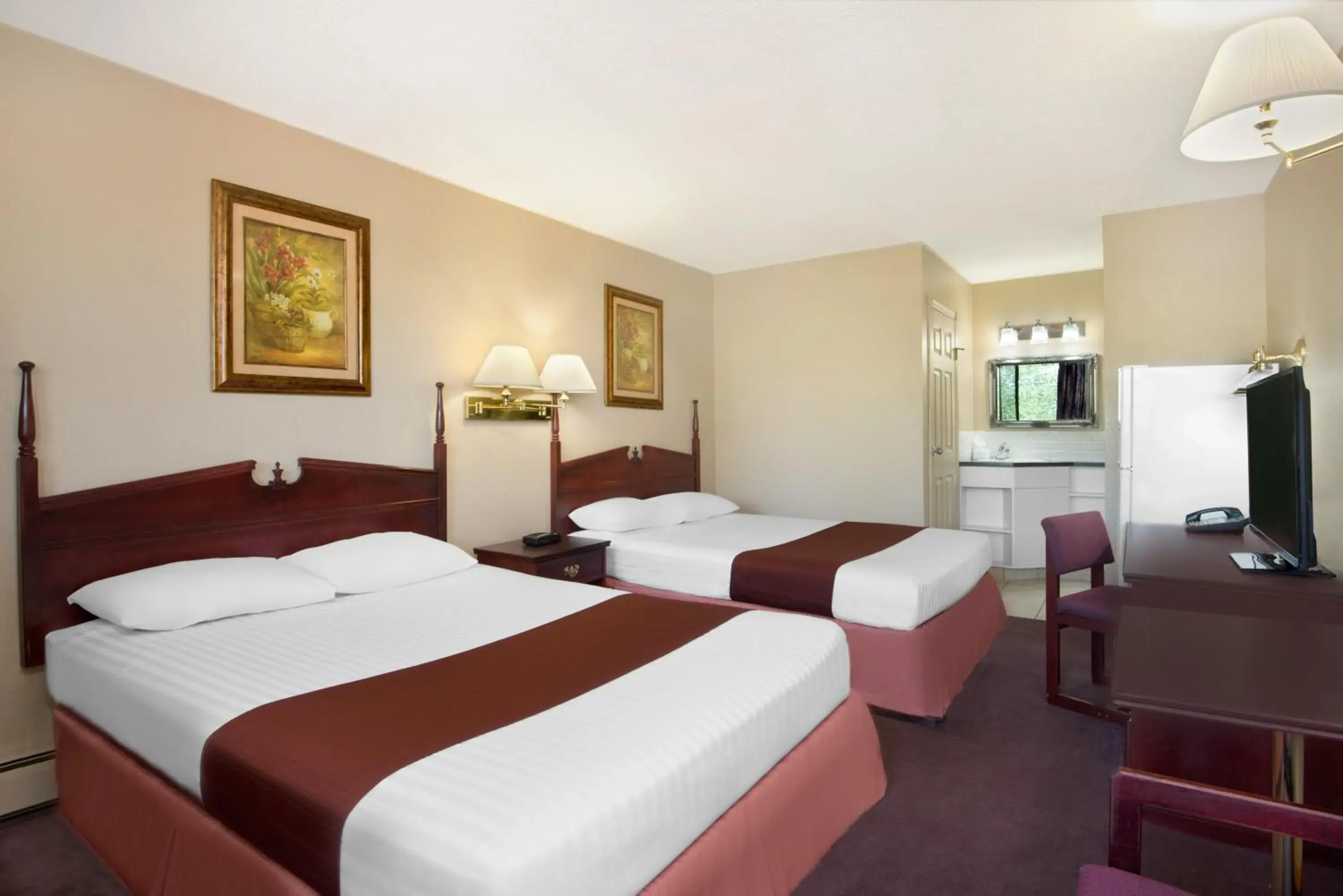 Photo of the whole room in Howard Johnson by Wyndham Red Deer Photo of the whole room in Howard Johnson by Wyndham Red Deer