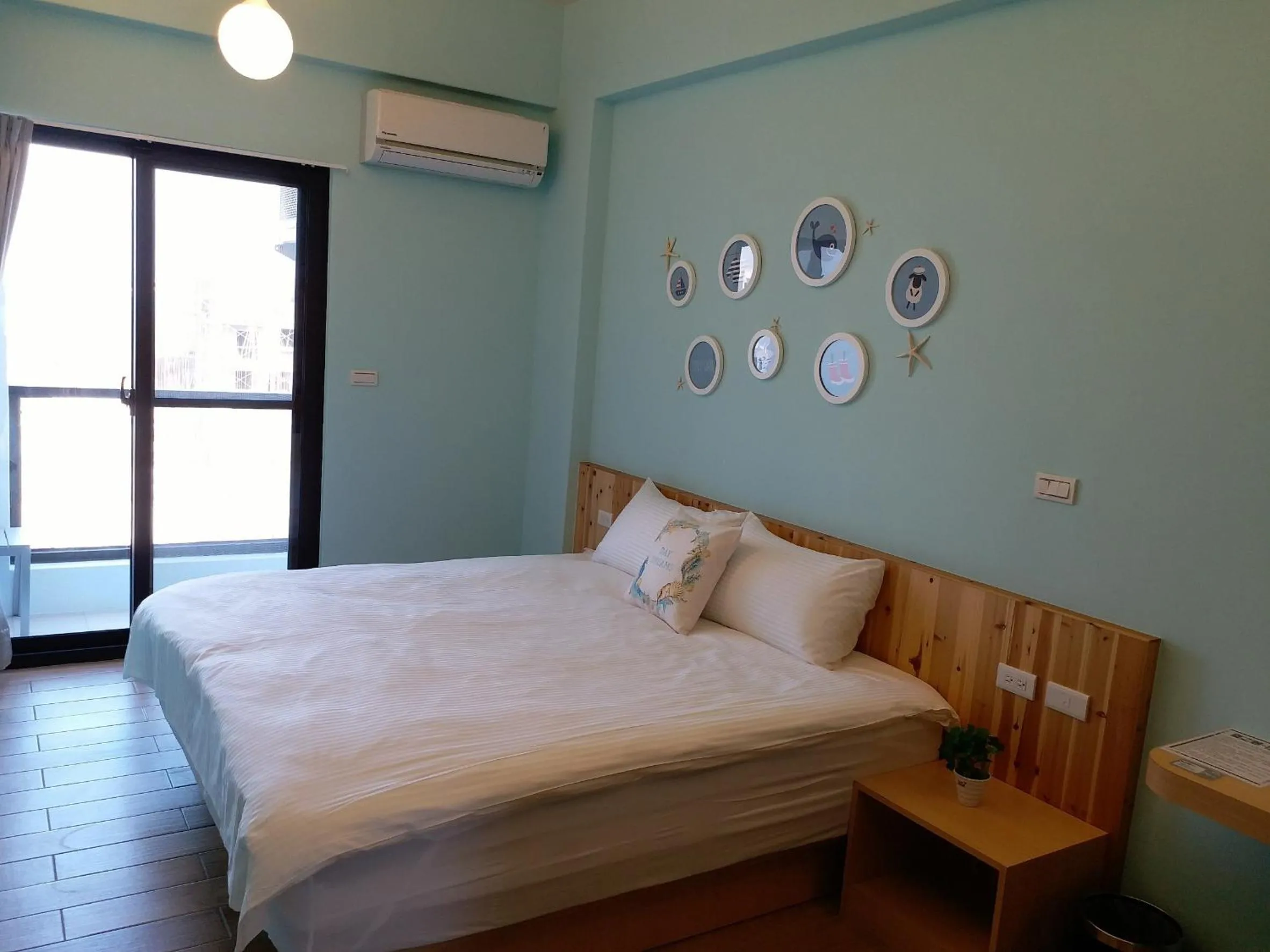 Bed in Summer Dream