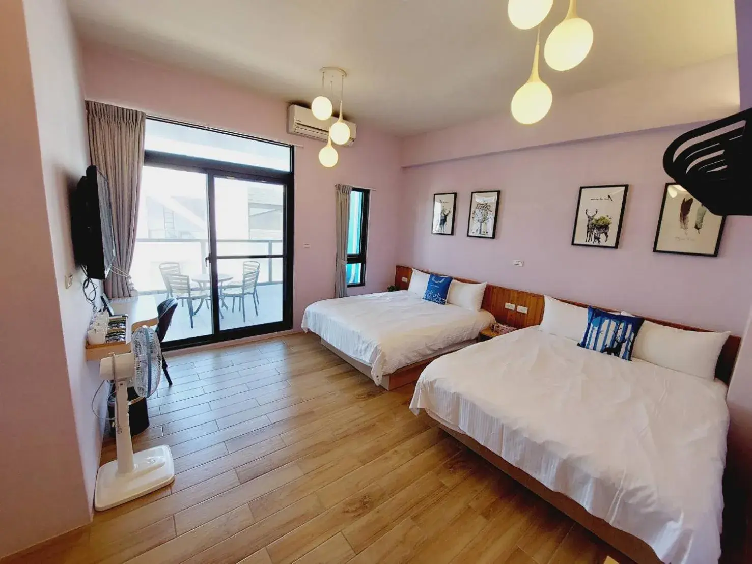 Quadruple Room with Bathroom in Summer Dream Quadruple Room with Bathroom in Summer Dream