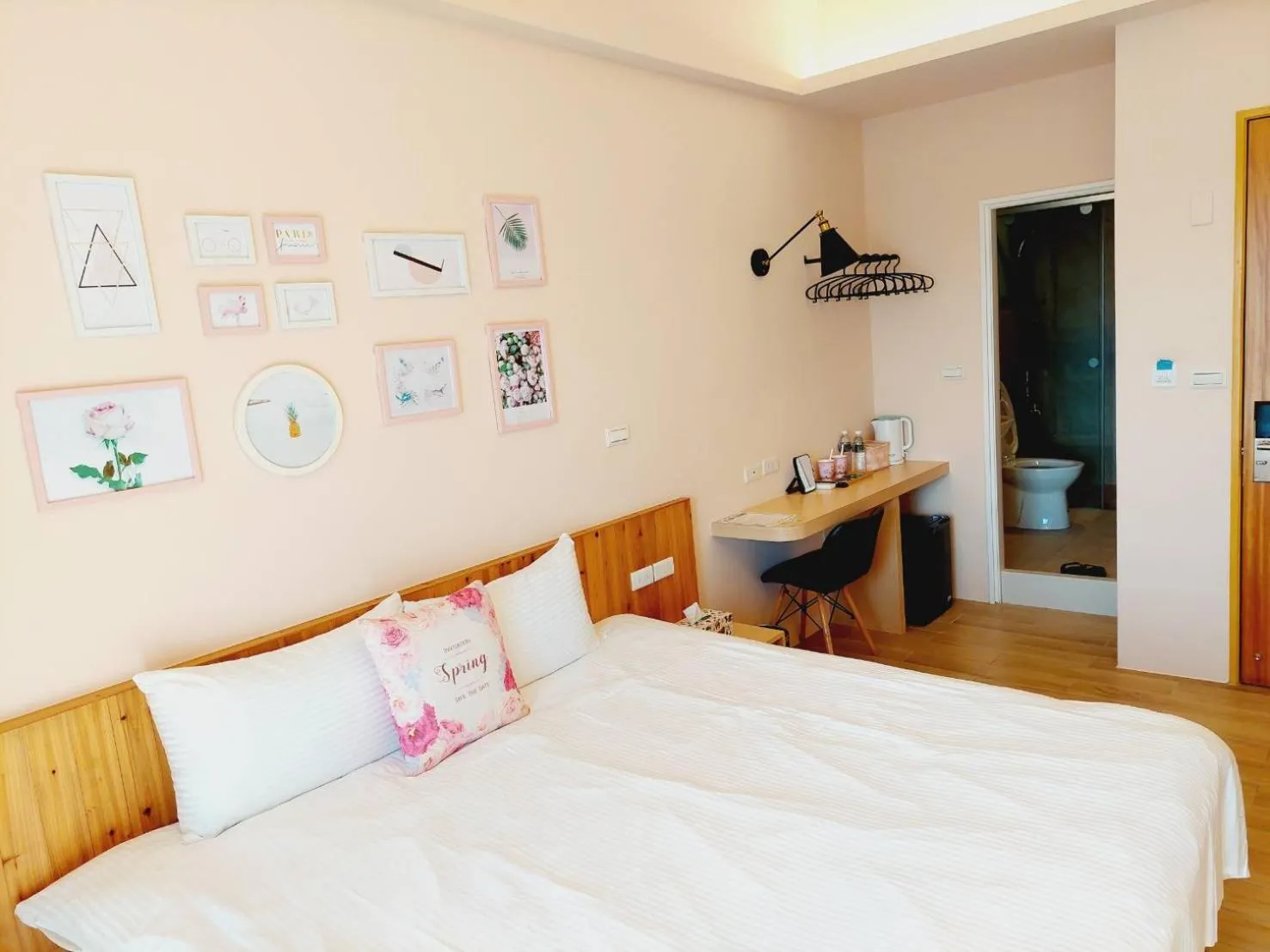 Bed in Summer Dream