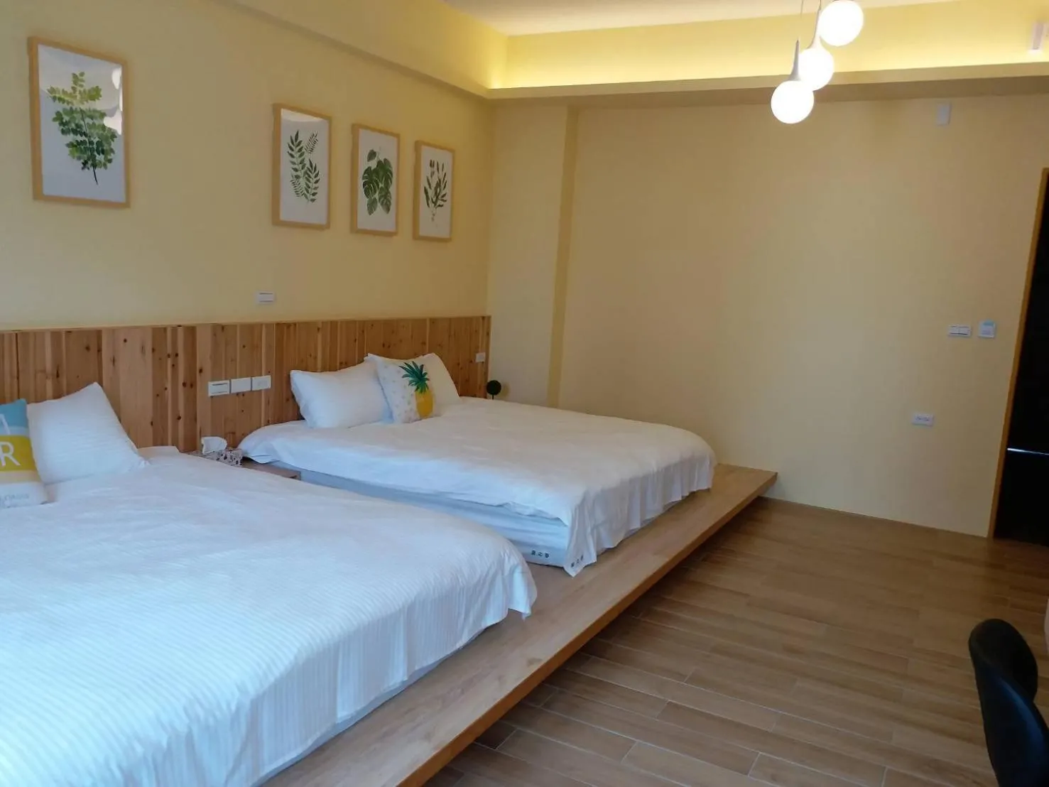 Bed in Summer Dream