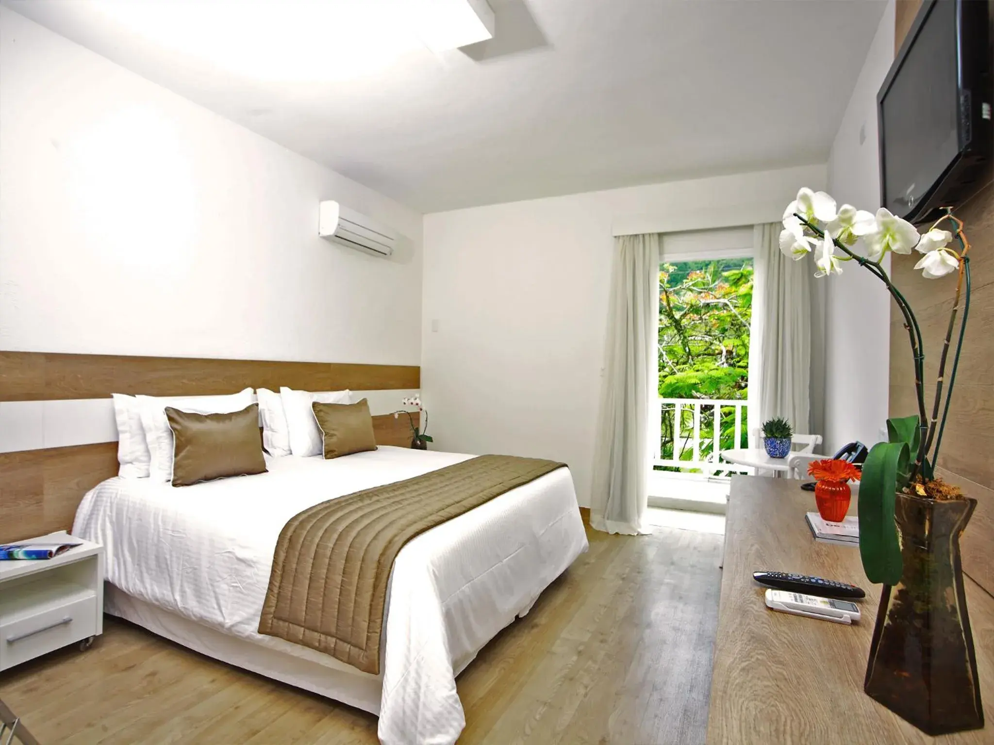 Deluxe Room in Costa Verde Tabatinga Hotel Deluxe Room in Costa Verde Tabatinga Hotel