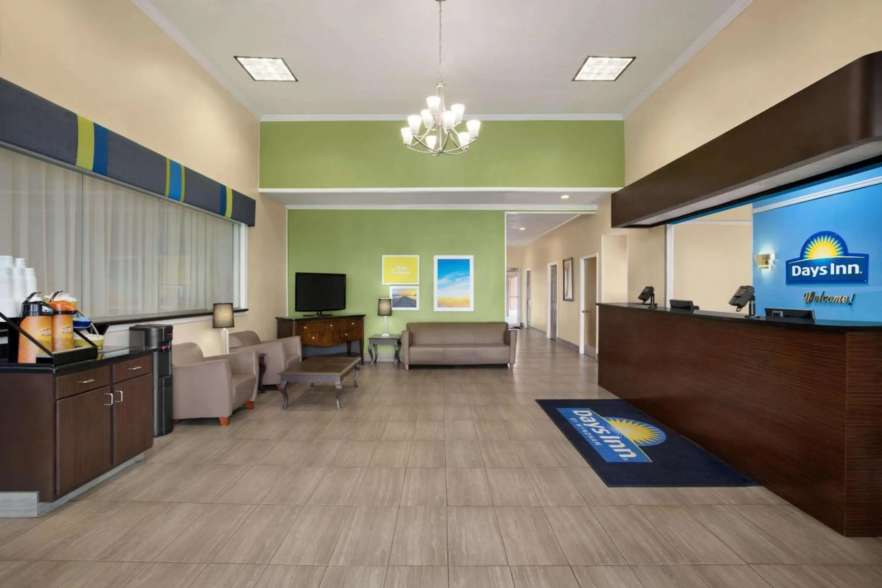 Lobby or reception in Days Inn by Wyndham Hardeeville/ I-95 State Line Lobby or reception in Days Inn by Wyndham Hardeeville/ I-95 State Line