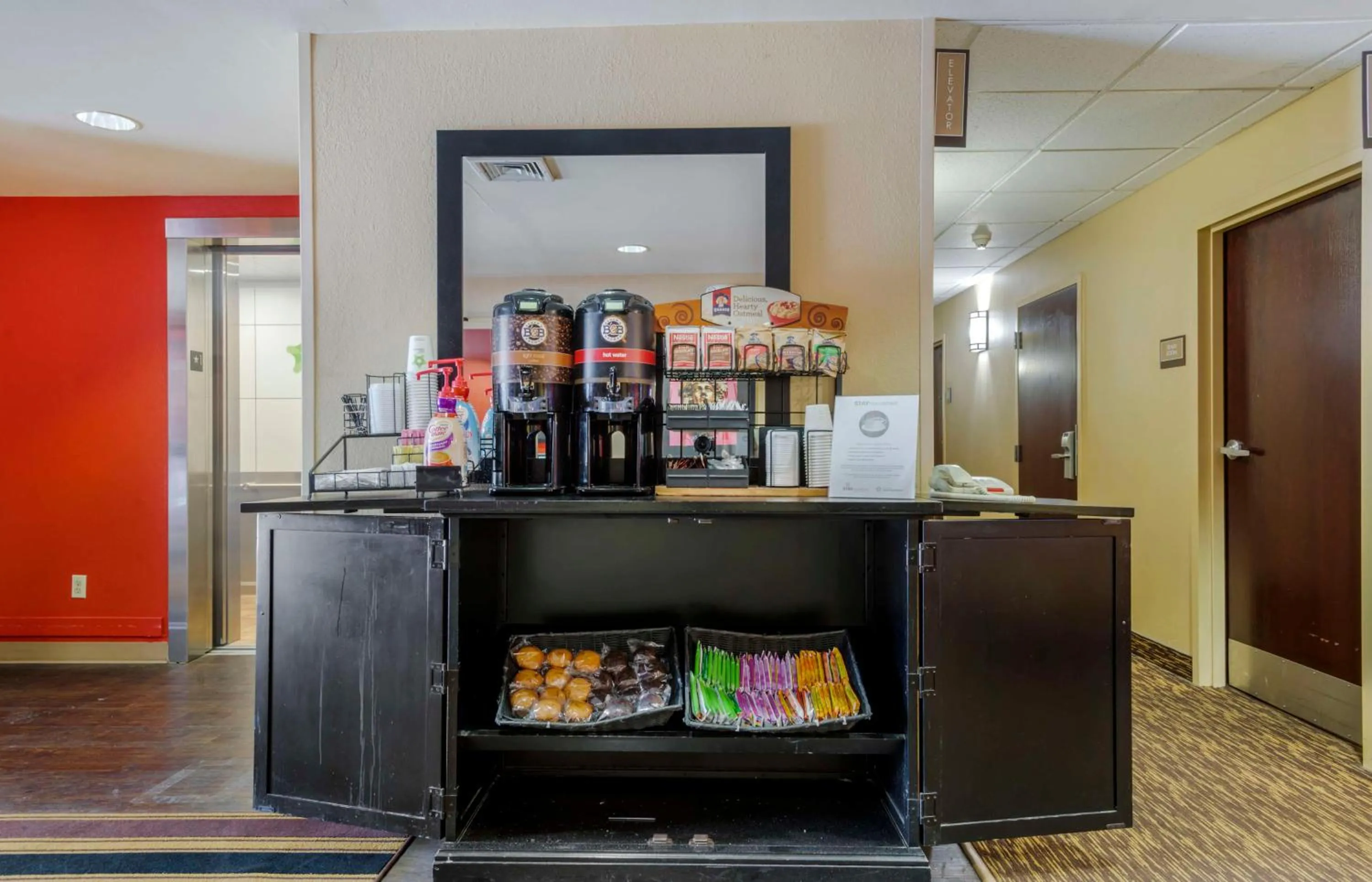 Breakfast in Extended Stay America Suites - Ramsey - Upper Saddle River