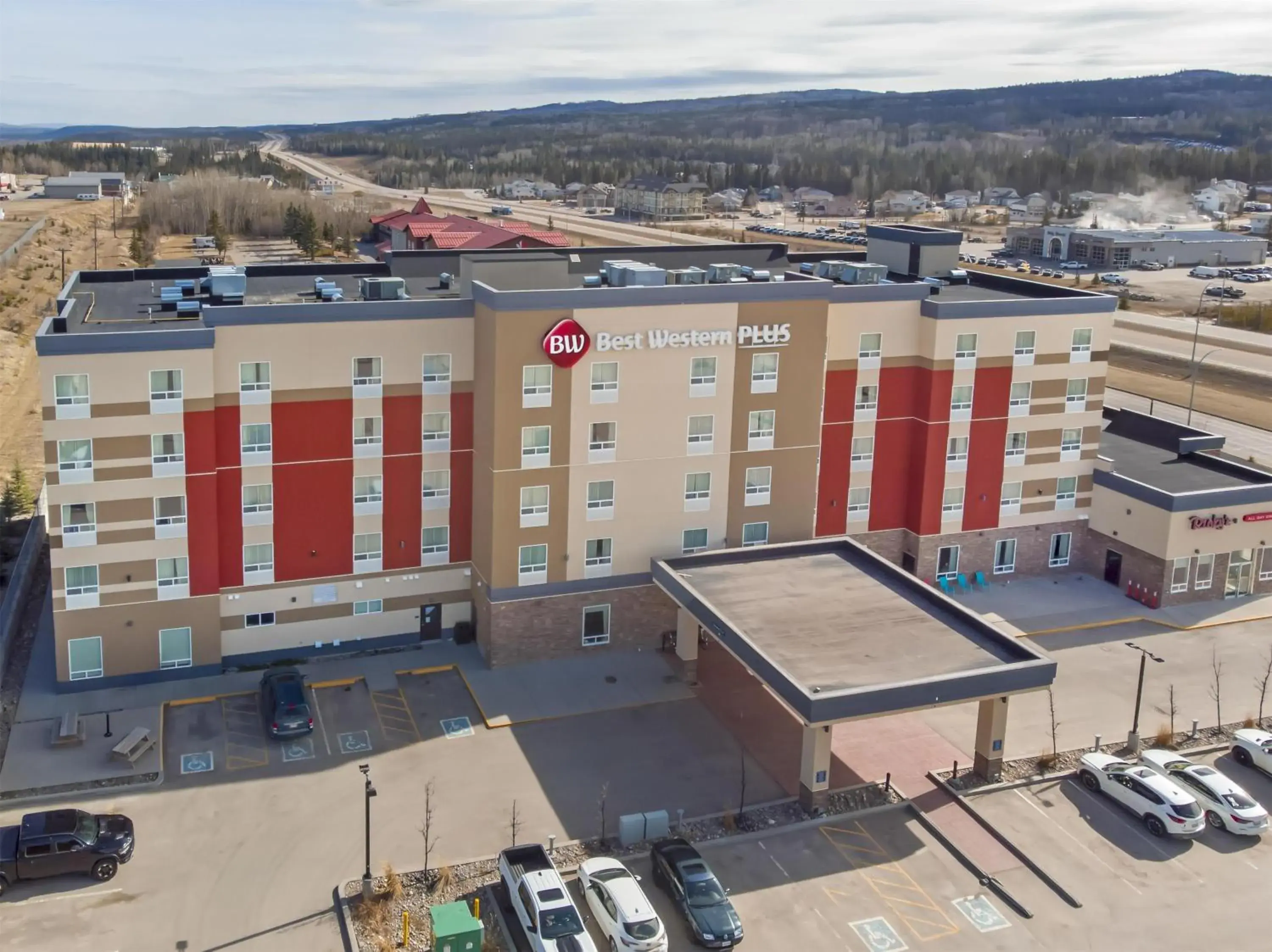 Property building in Best Western Plus Hinton Inn & Suites Property building in Best Western Plus Hinton Inn & Suites