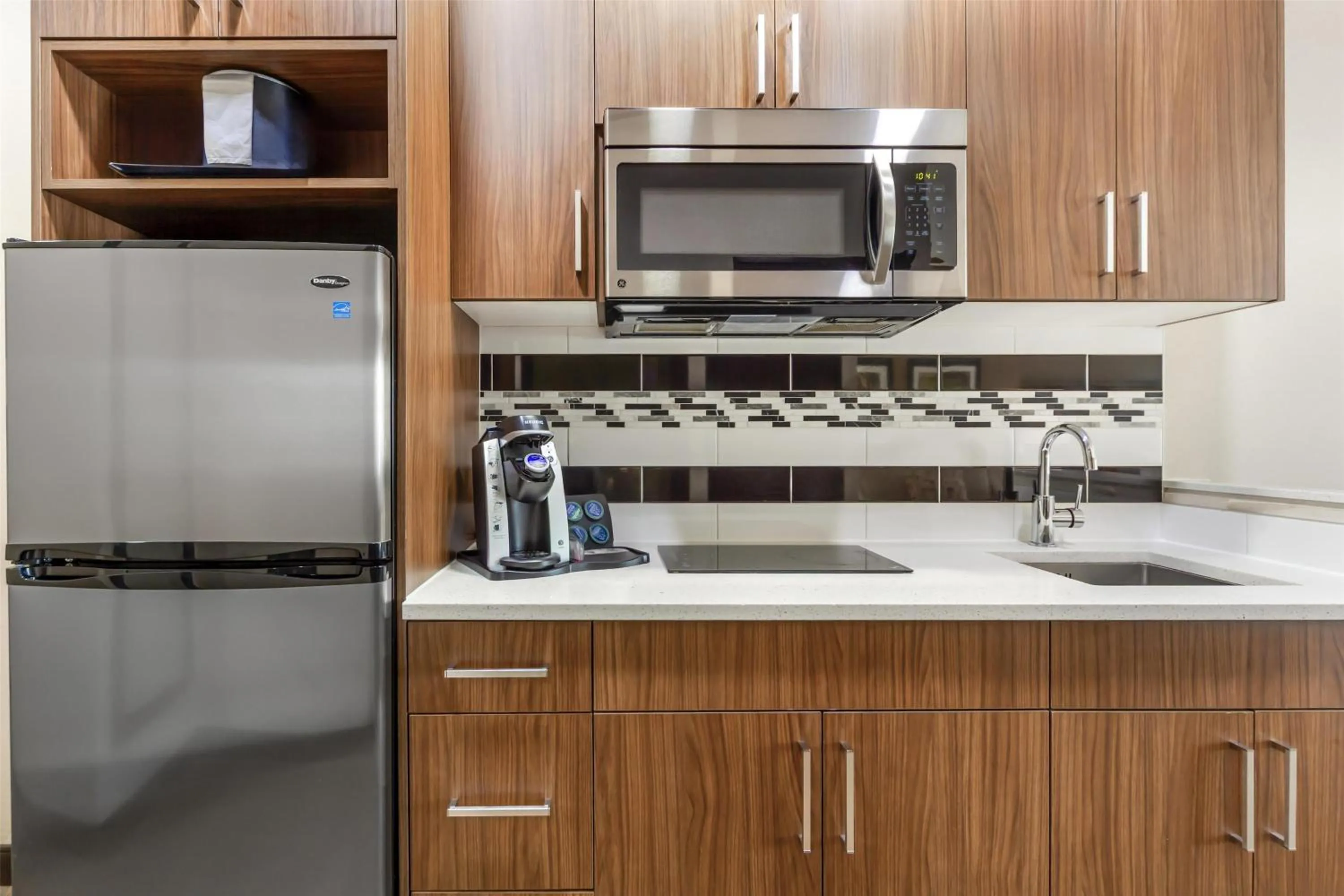 Bedroom in Best Western Plus Hinton Inn & Suites