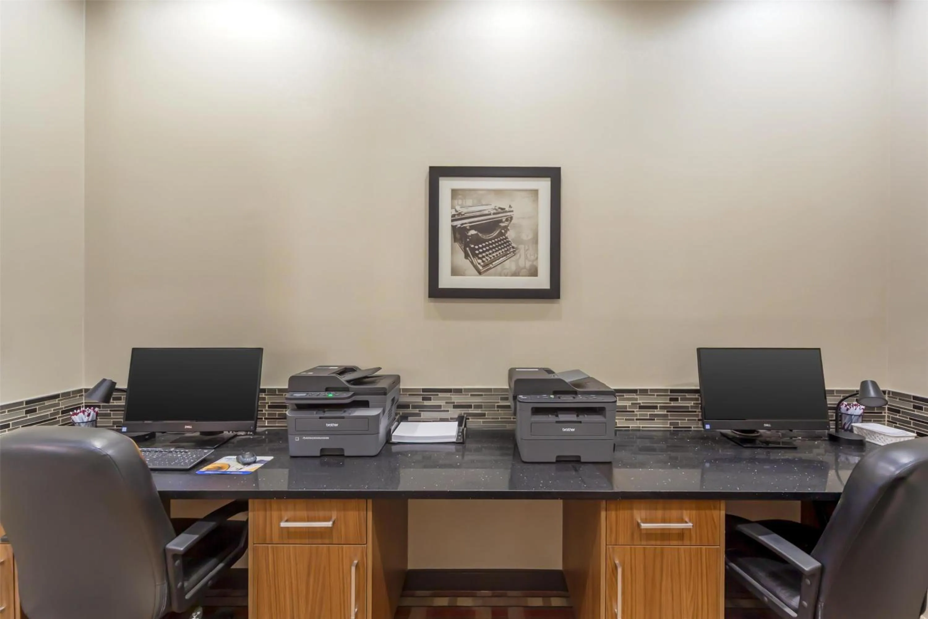 Business facilities in Best Western Plus Hinton Inn & Suites