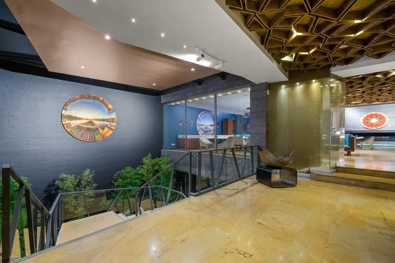 Restaurant/places to eat in BOG Hotel Restaurant/places to eat in BOG Hotel