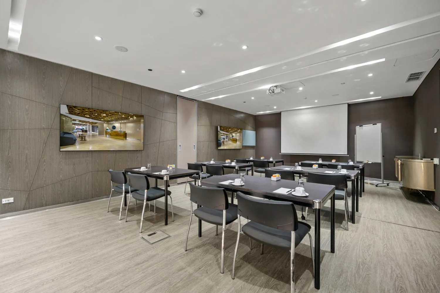 Meeting/conference room in BOG Hotel