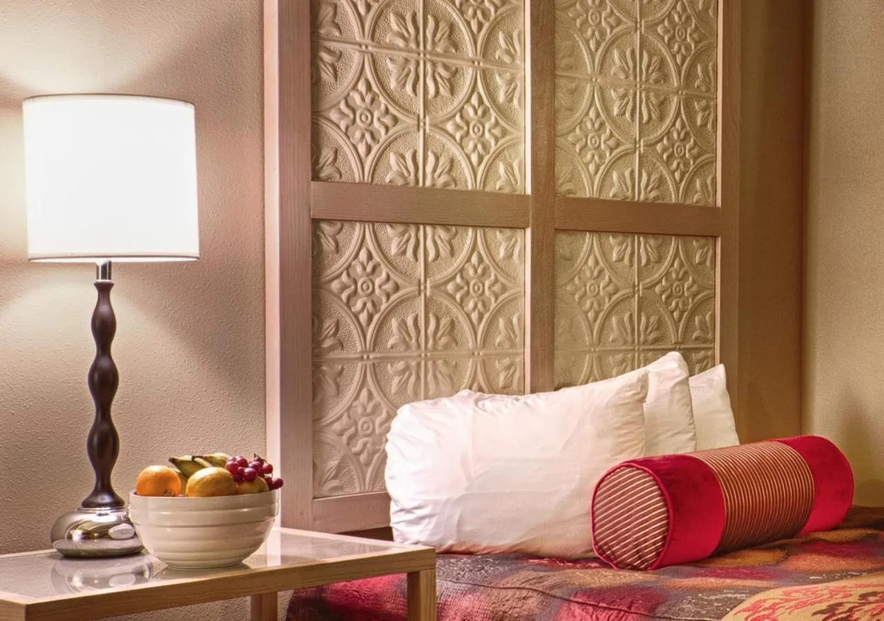 Holland America Skagway Inn