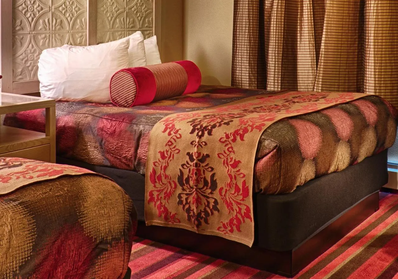 Holland America Skagway Inn