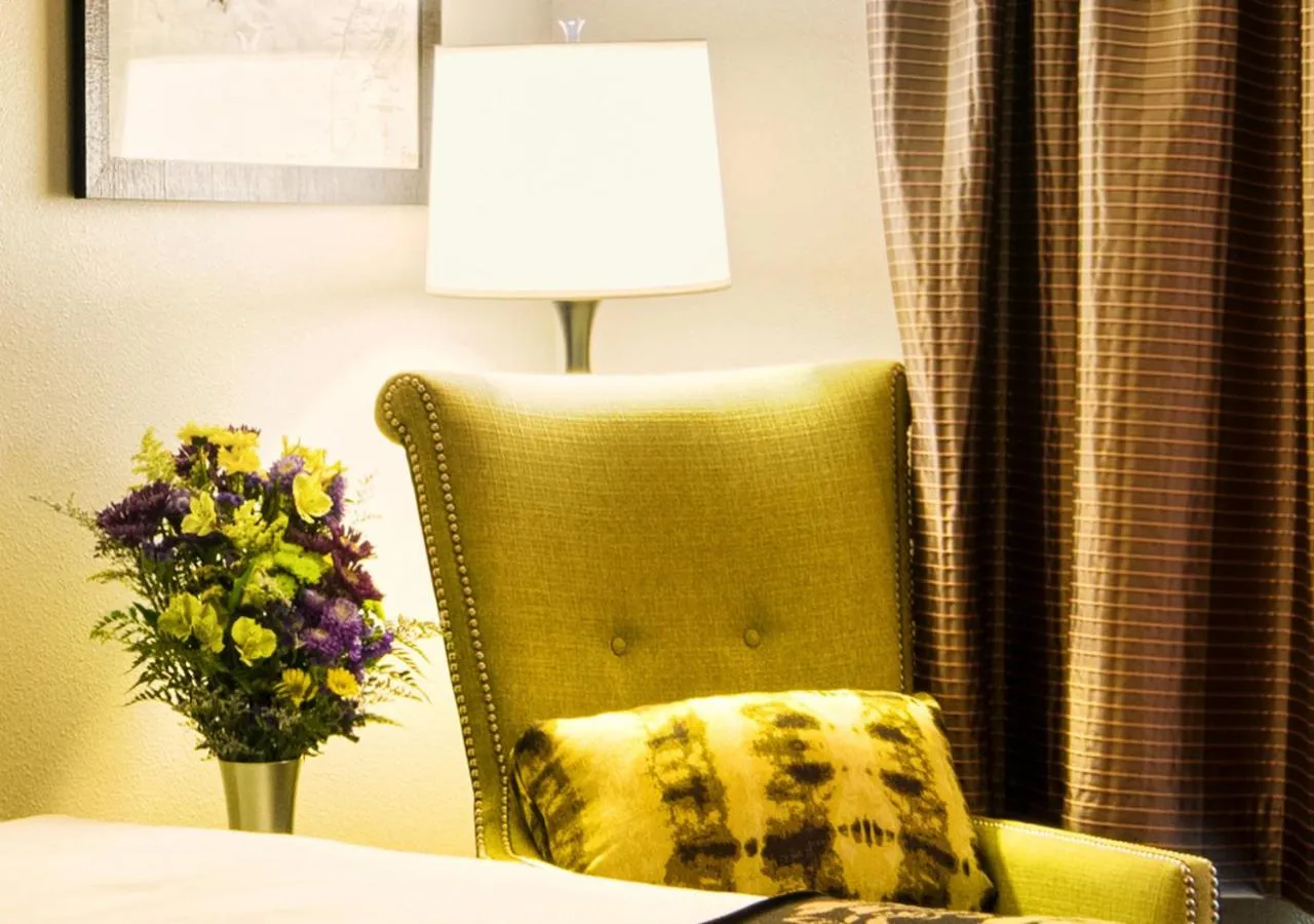 Holland America Skagway Inn