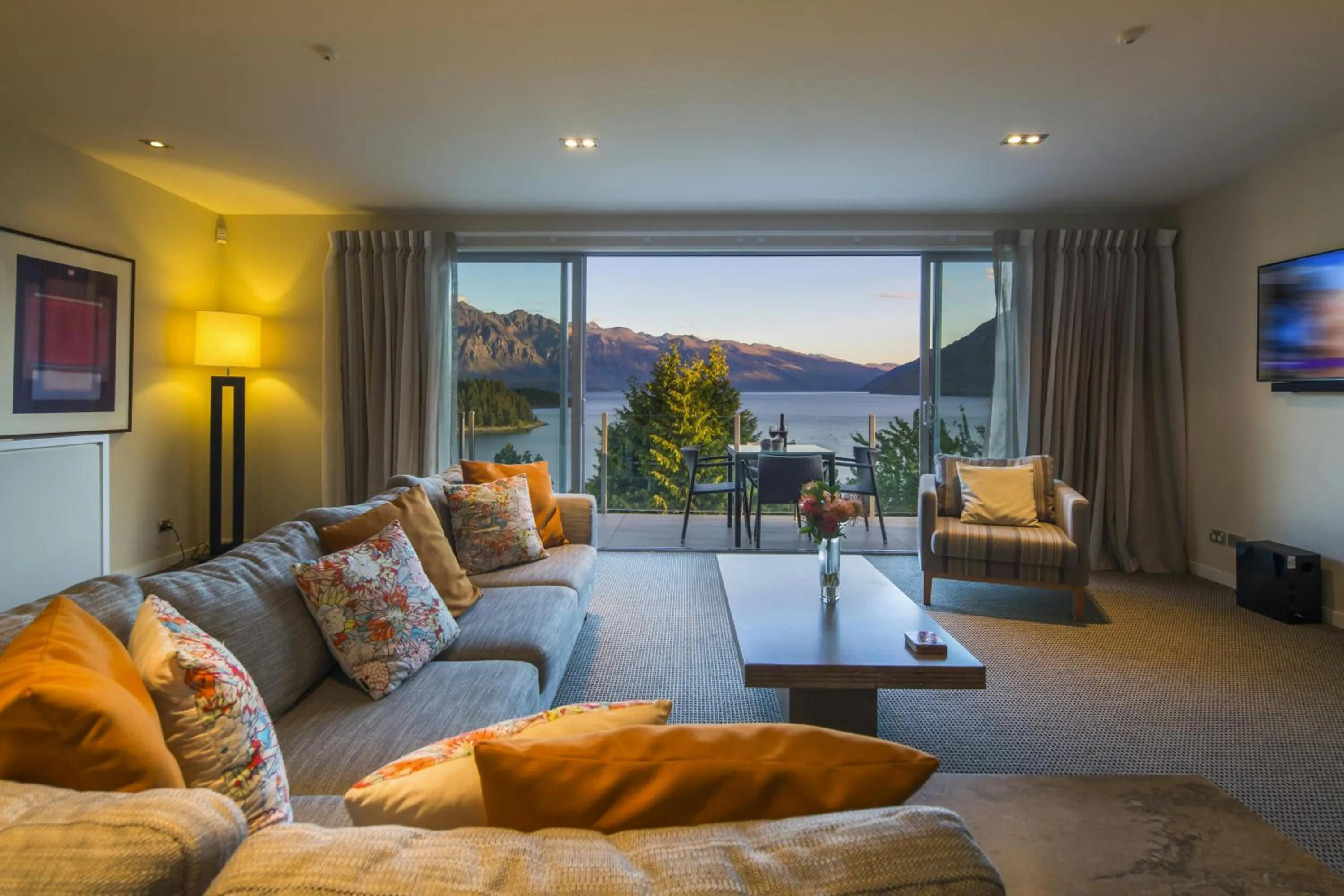 LakeRidge Queenstown by Staysouth