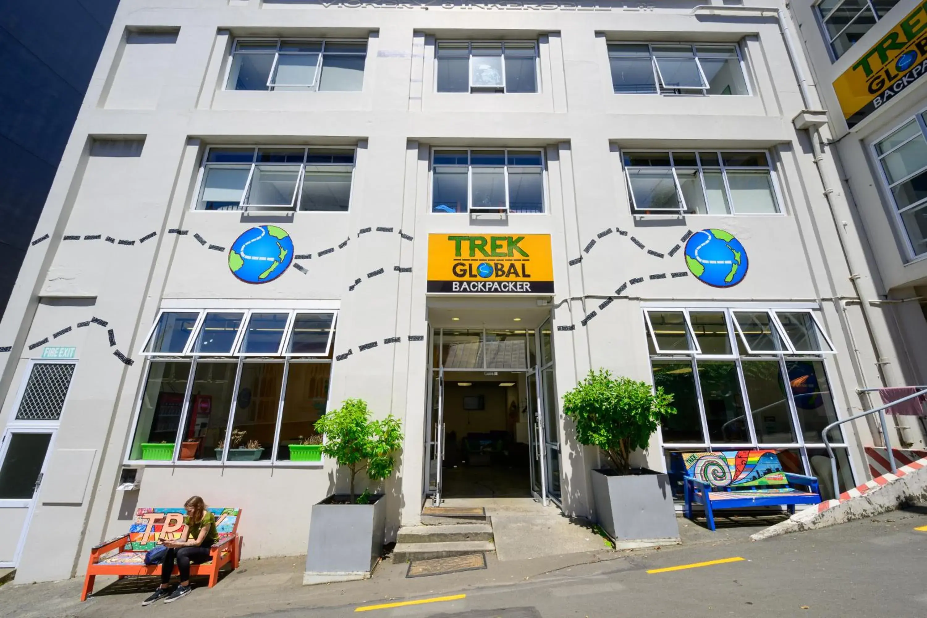 Property building in Trek Global Backpackers Property building in Trek Global Backpackers