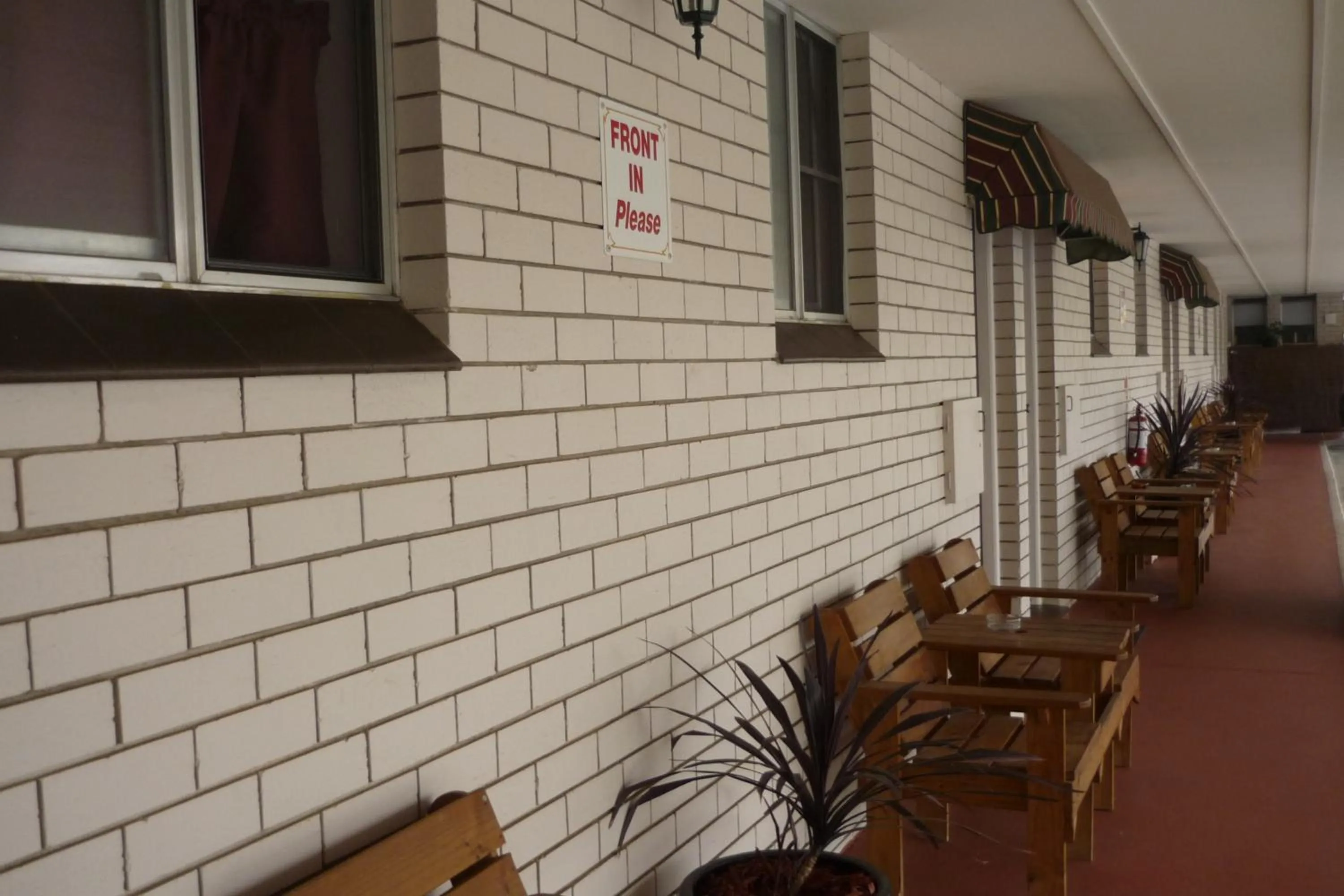 Patio in Acacia Motor Inn