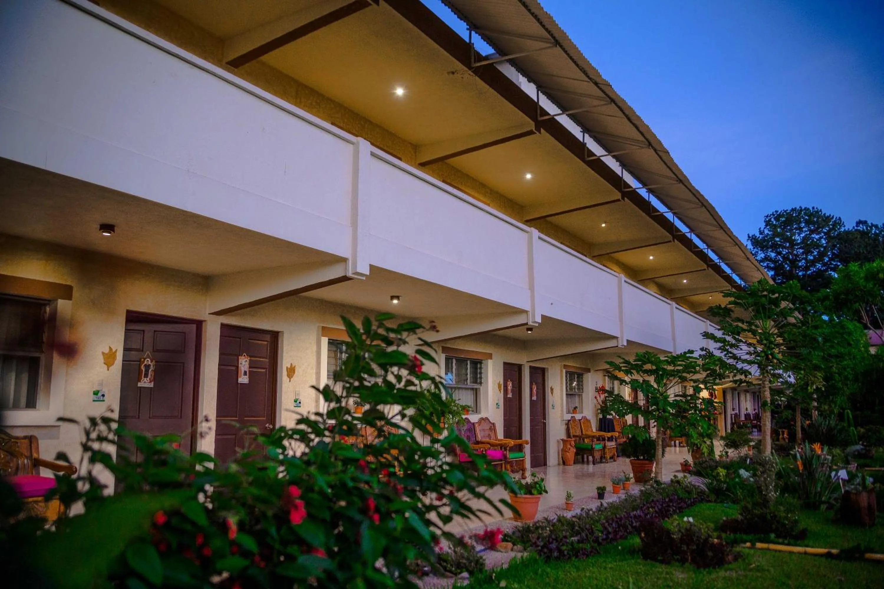 Property building in Hotel y Centro de Convenciones Jardines del Lago