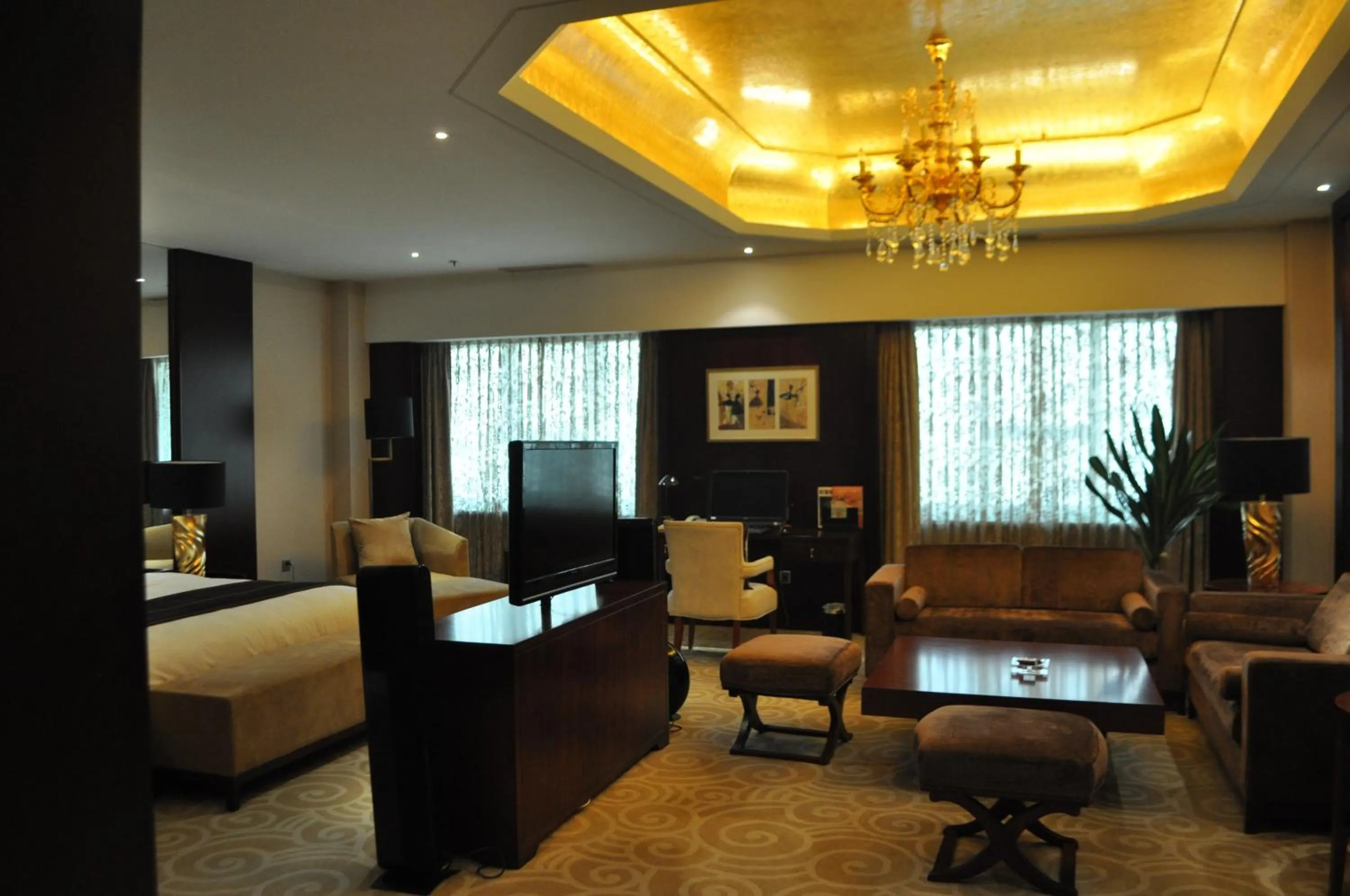 Living room, Lounge/Bar in Ramada Plaza Shenyang Citycenter