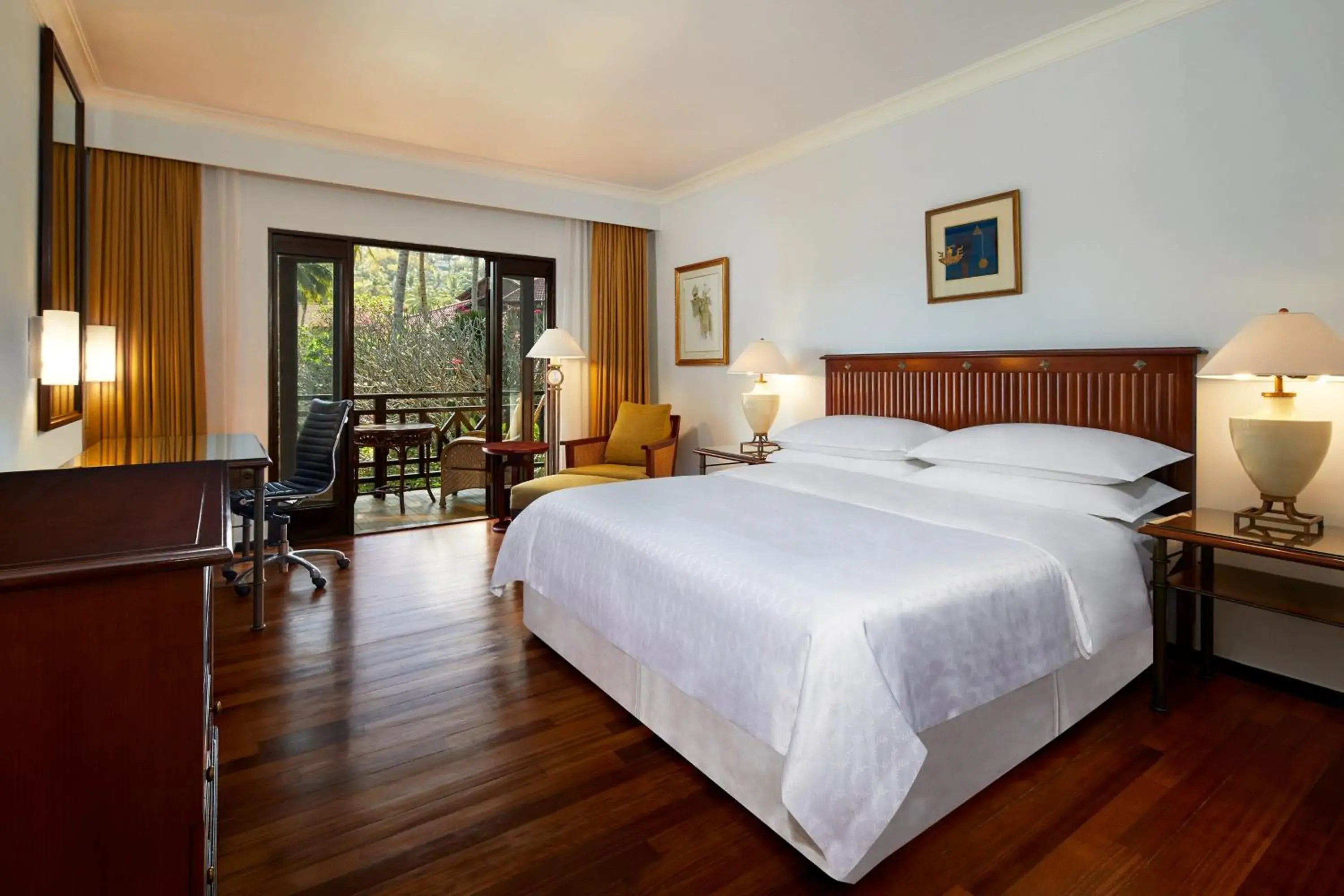 Photo of the whole room, Bed in Sheraton Senggigi Beach Resort