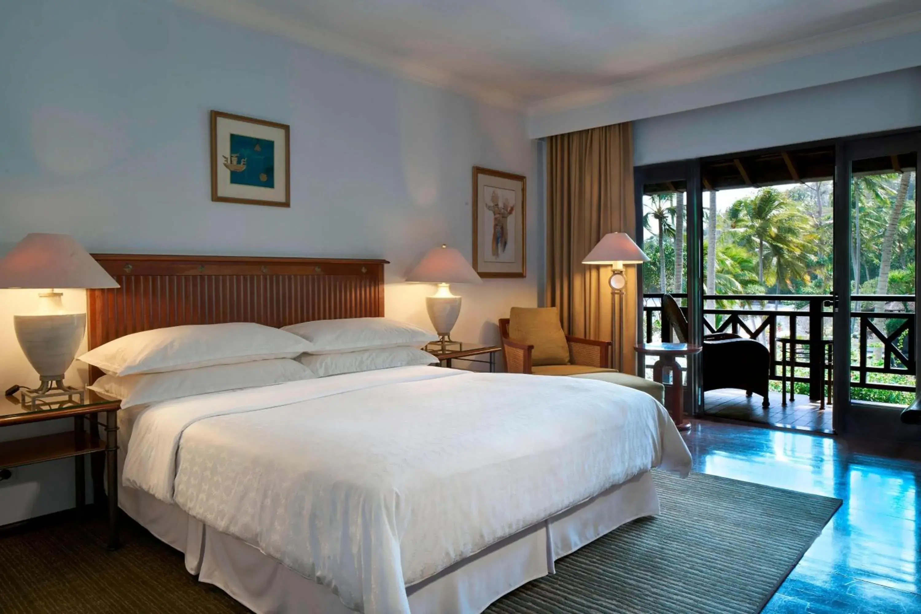 Photo of the whole room, Bed in Sheraton Senggigi Beach Resort