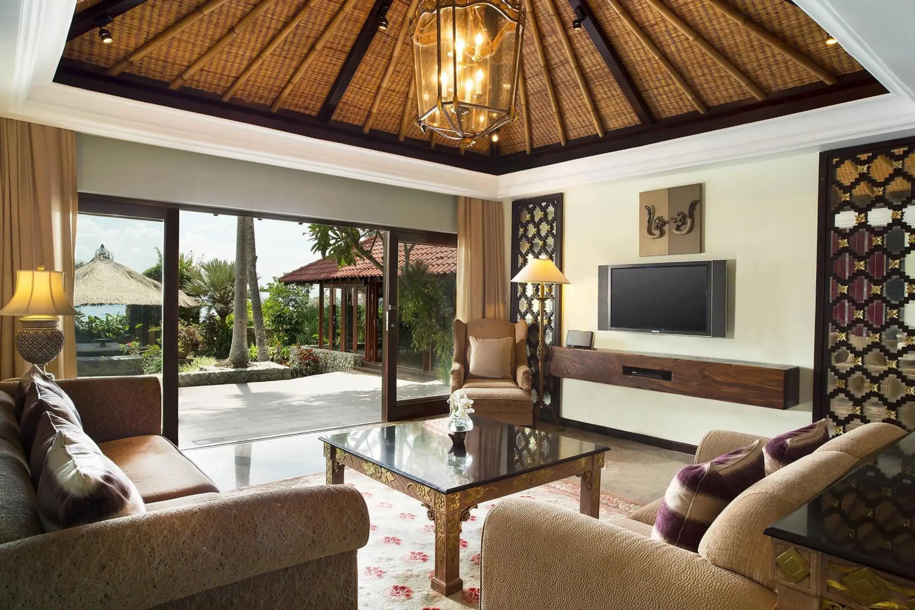Living room, Seating Area in Sheraton Senggigi Beach Resort