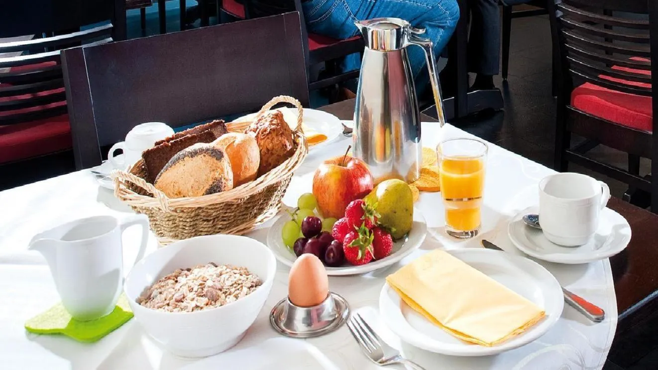 Breakfast in Hotel Greive