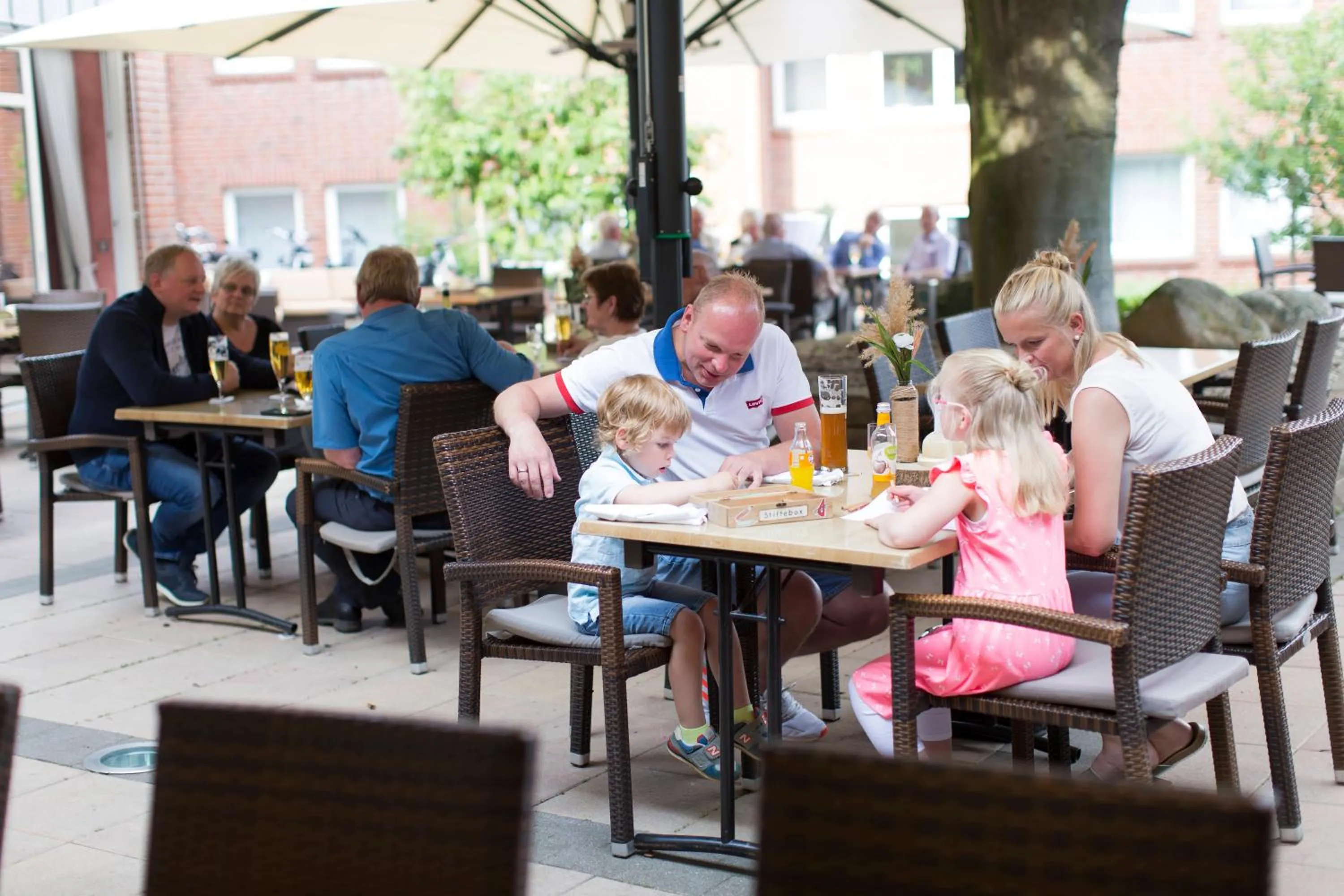 Restaurant/places to eat in Hotel Greive