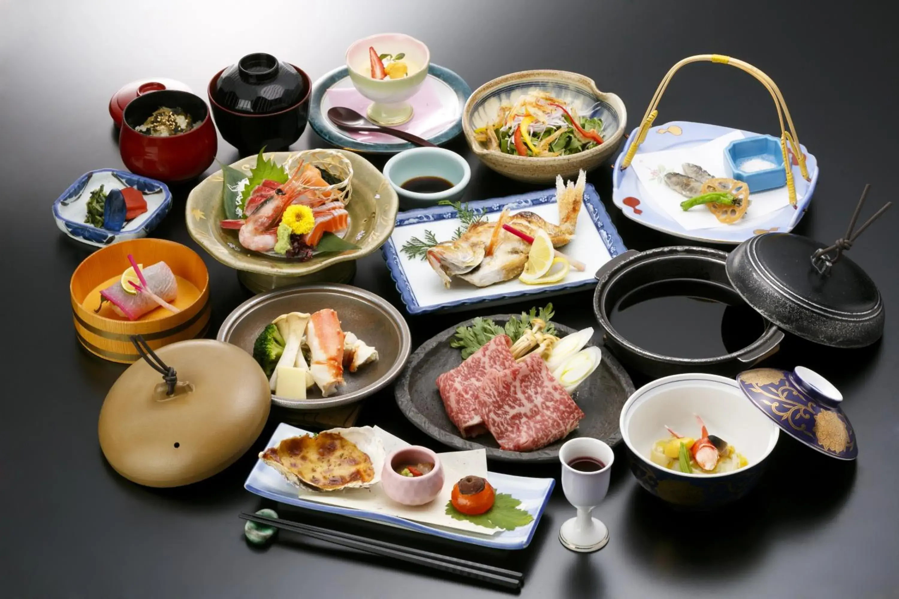 Food in Okada Ryokan Warakutei Food in Okada Ryokan Warakutei