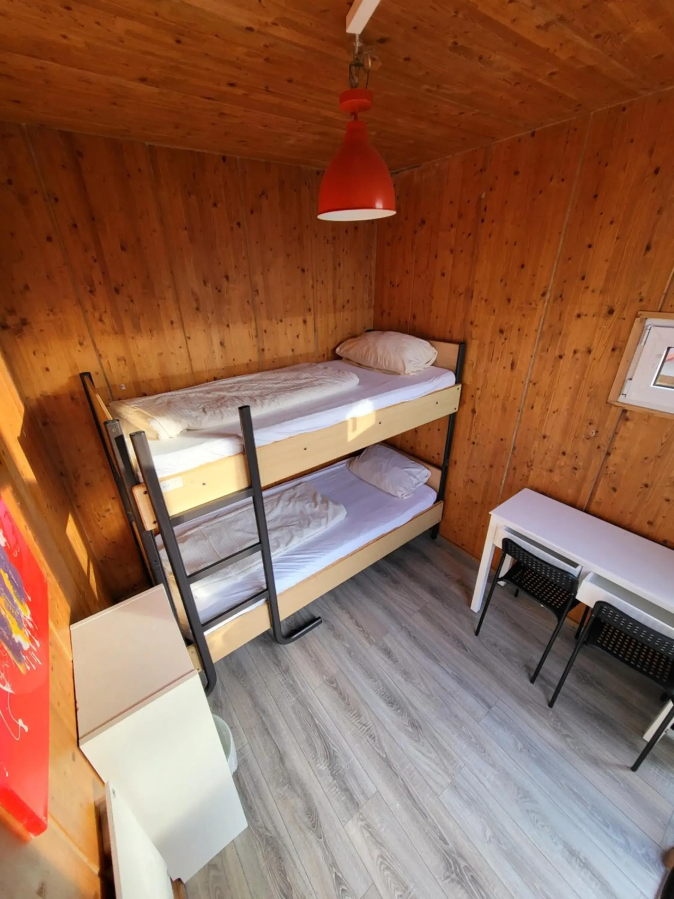 Twin Room with Shared Bathroom in EASY Lodges Berlin Twin Room with Shared Bathroom in EASY Lodges Berlin