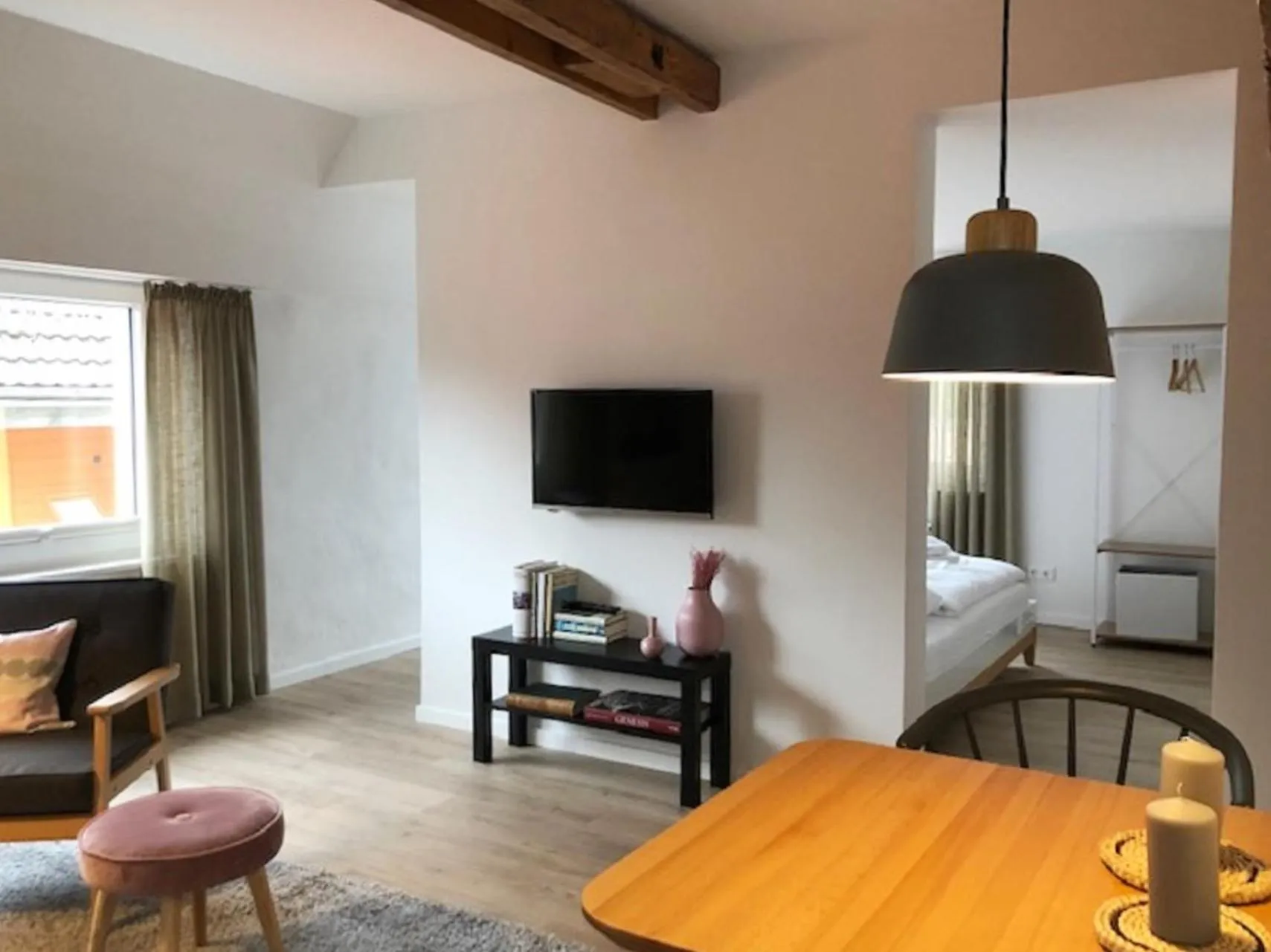 Living room, Bed in Hotel F-RITZ