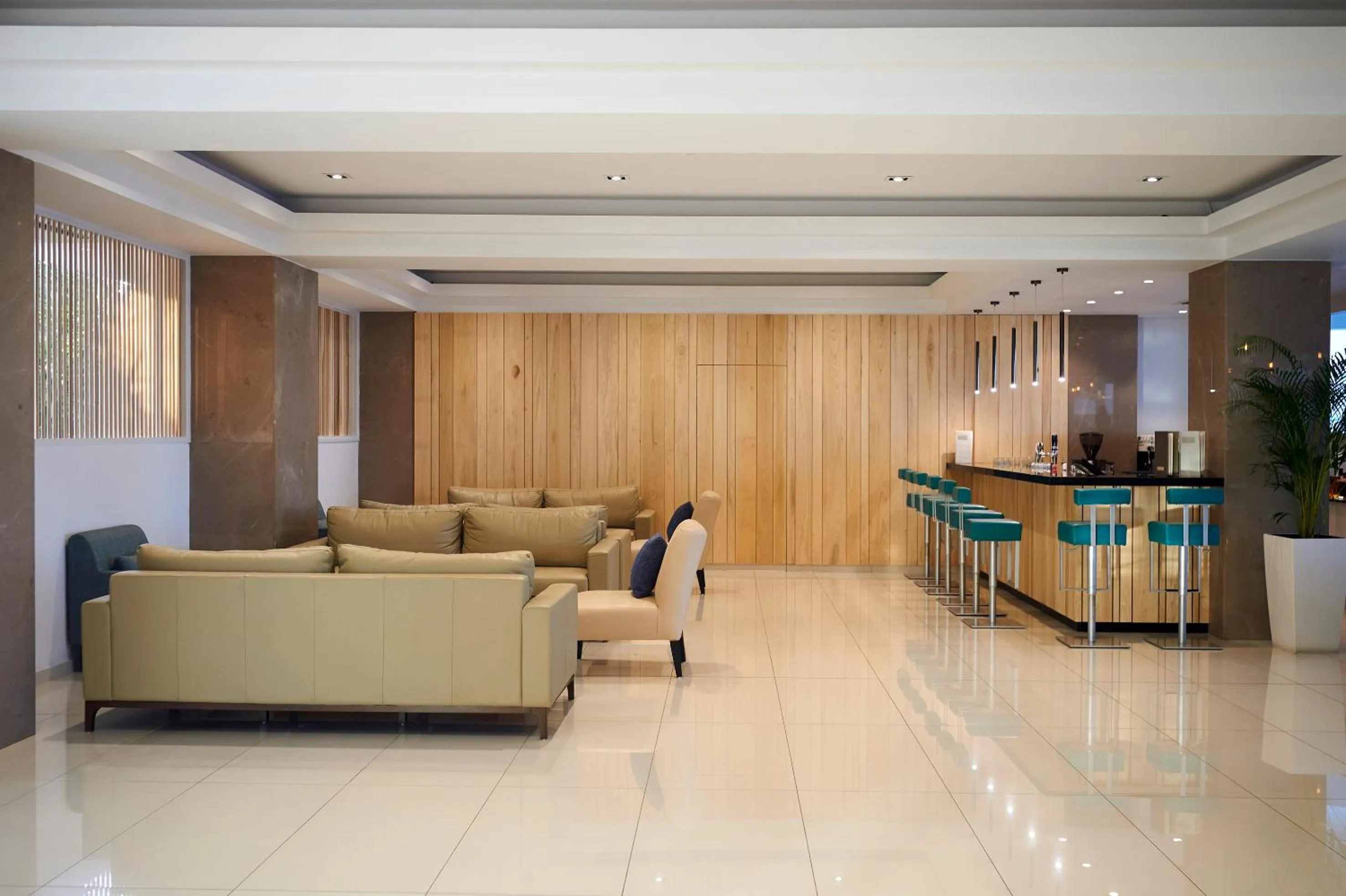 Lounge or bar in Sunrise Oasis Hotel & Waterpark