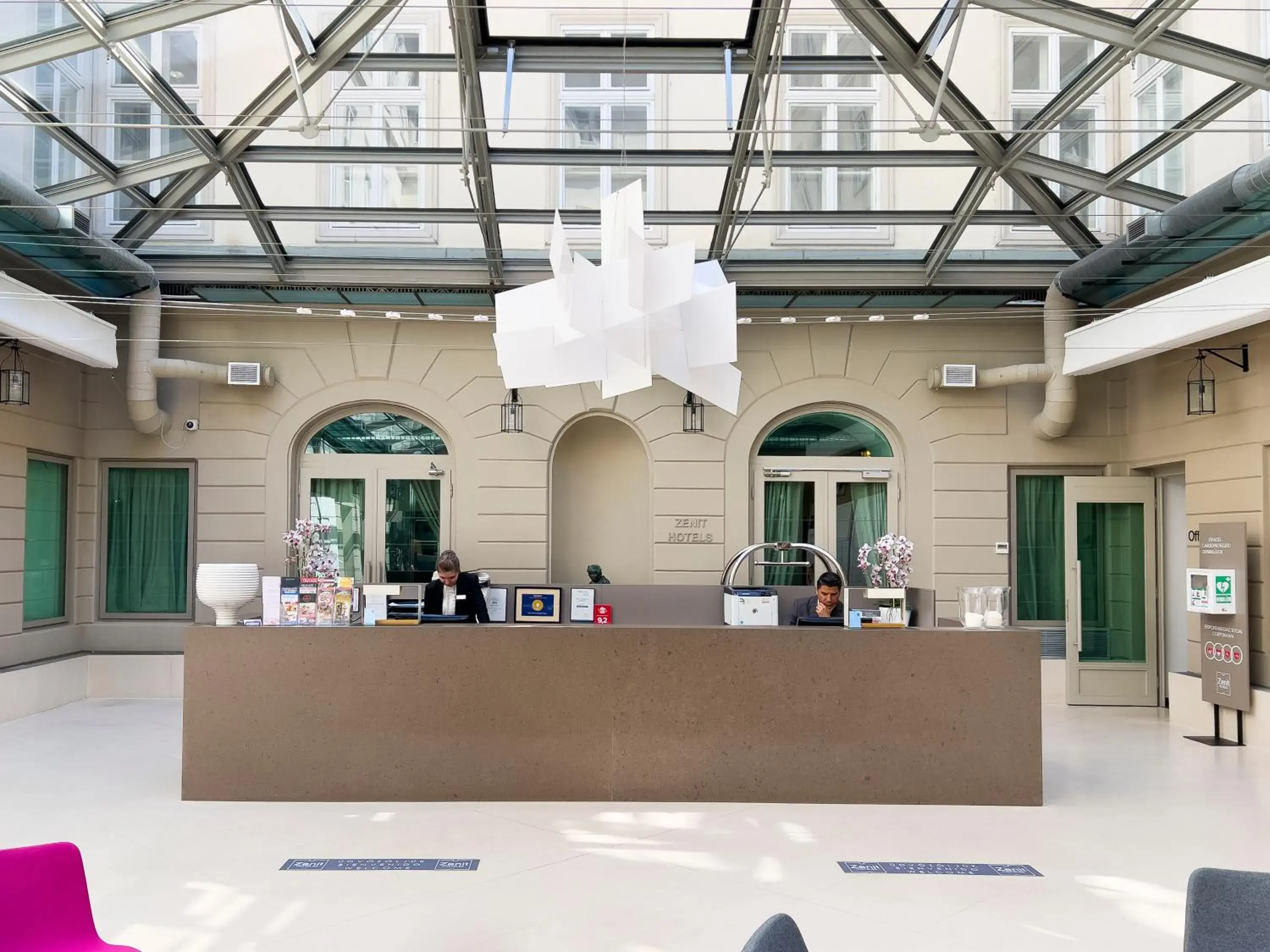 Lobby or reception in Hotel Zenit Budapest Palace Lobby or reception in Hotel Zenit Budapest Palace