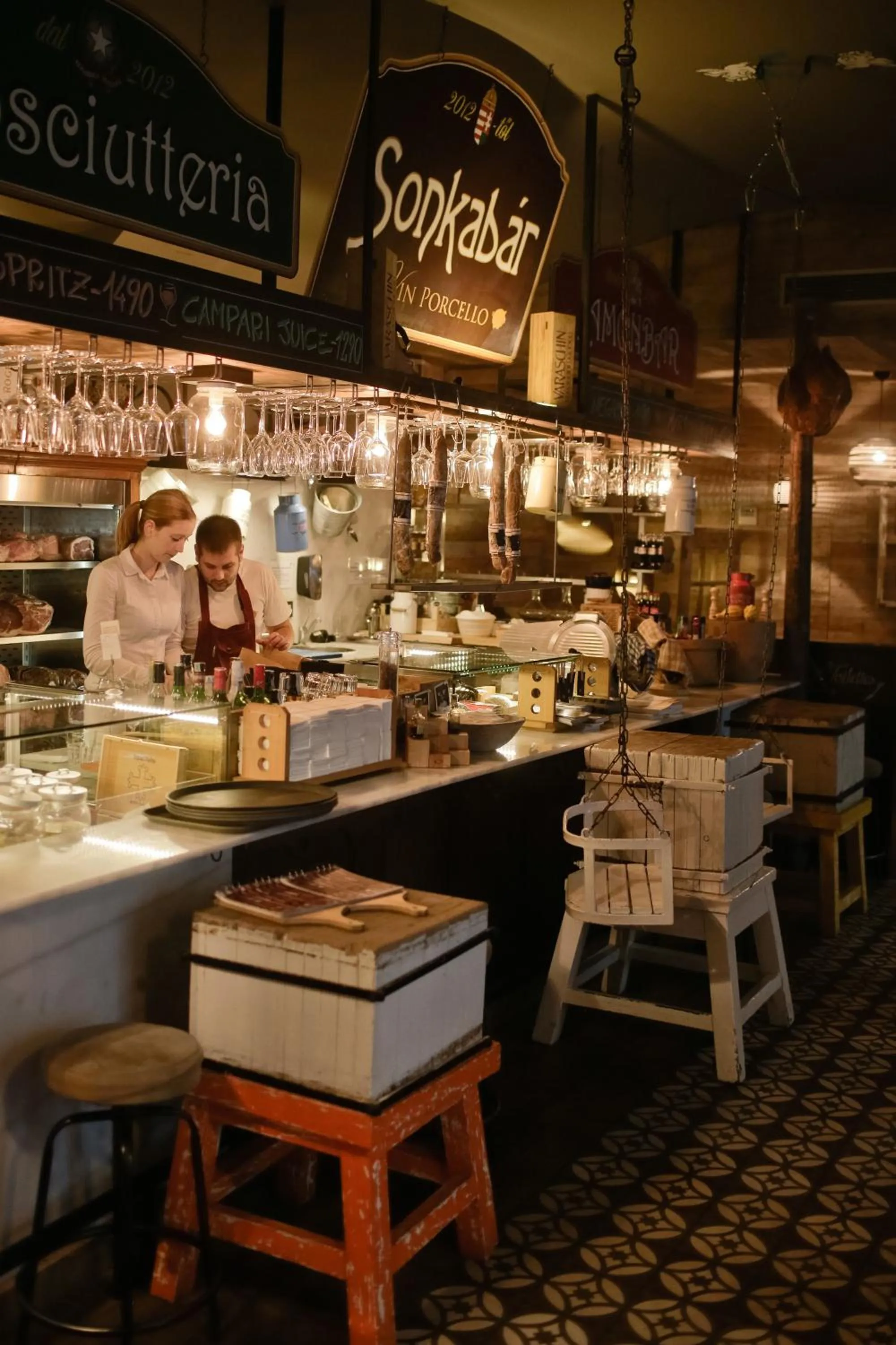 Restaurant/places to eat in Hotel Zenit Budapest Palace